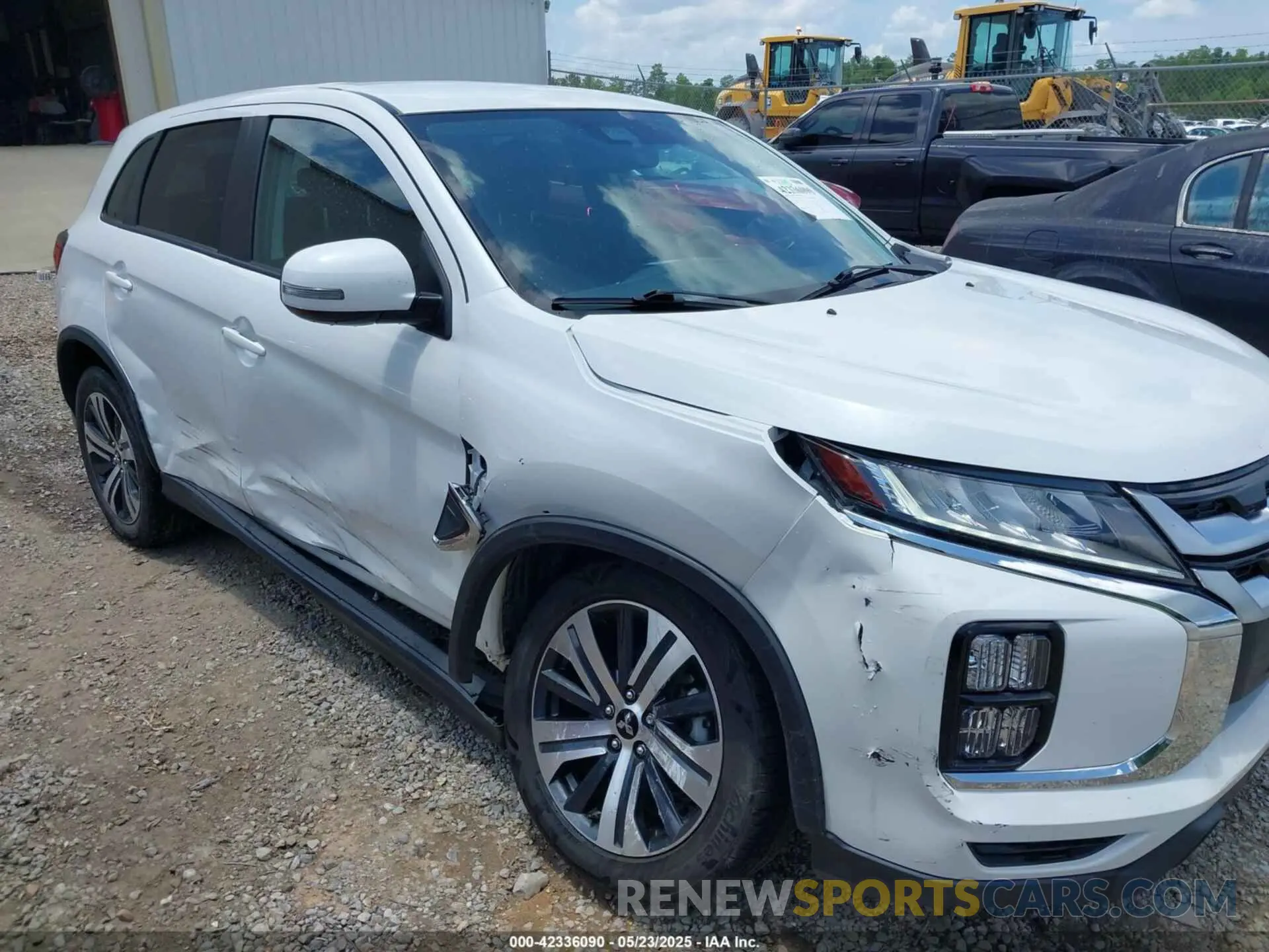 6 Photograph of a damaged car JA4ARUAUXMU019523 MITSUBISHI OUTLANDER SPORT 2021