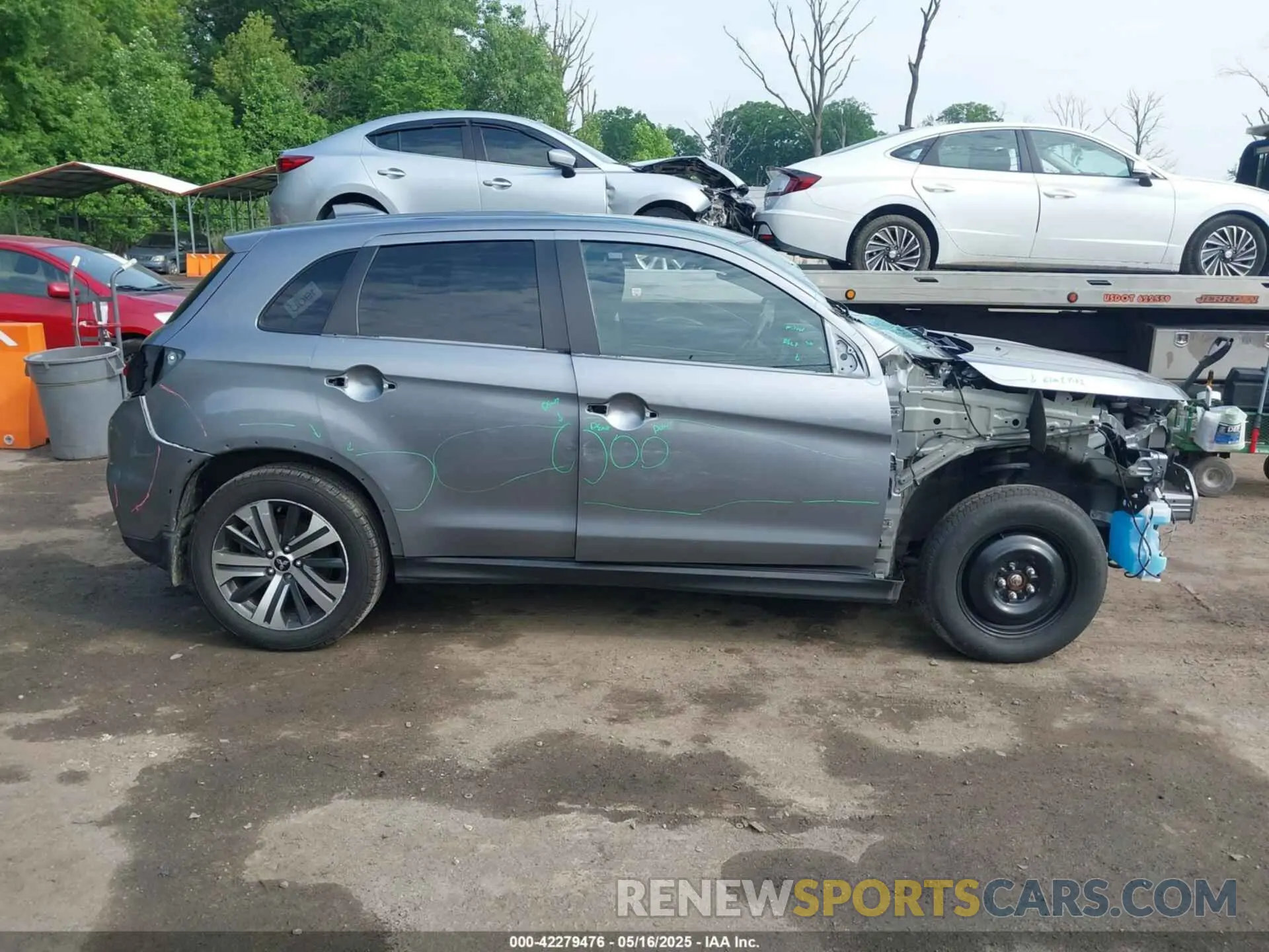 14 Photograph of a damaged car JA4APUAU1NU018574 MITSUBISHI OUTLANDER SPORT 2022