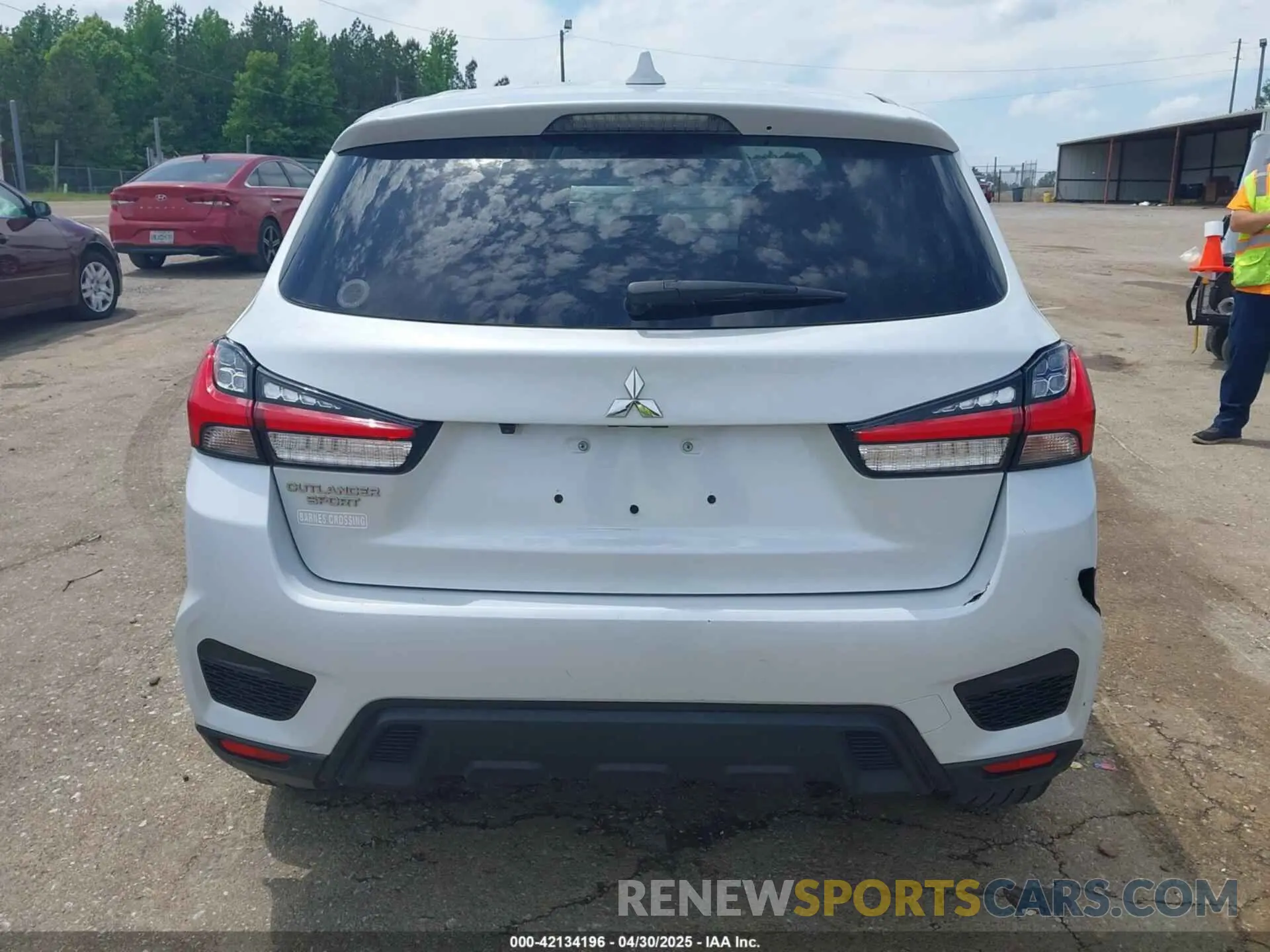 16 Photograph of a damaged car JA4APUAU3NU003722 MITSUBISHI OUTLANDER SPORT 2022