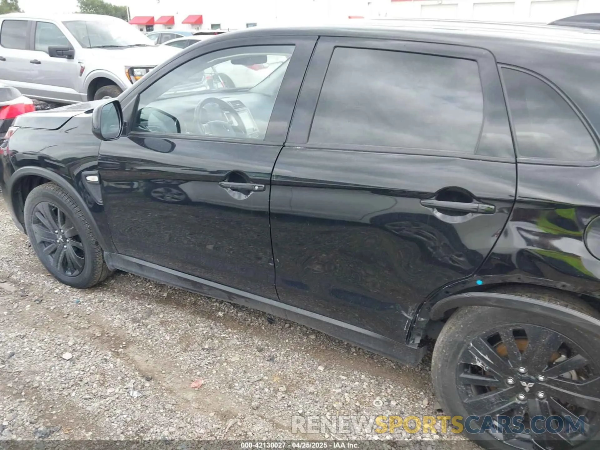 14 Photograph of a damaged car JA4APUAU5NU008873 MITSUBISHI OUTLANDER SPORT 2022