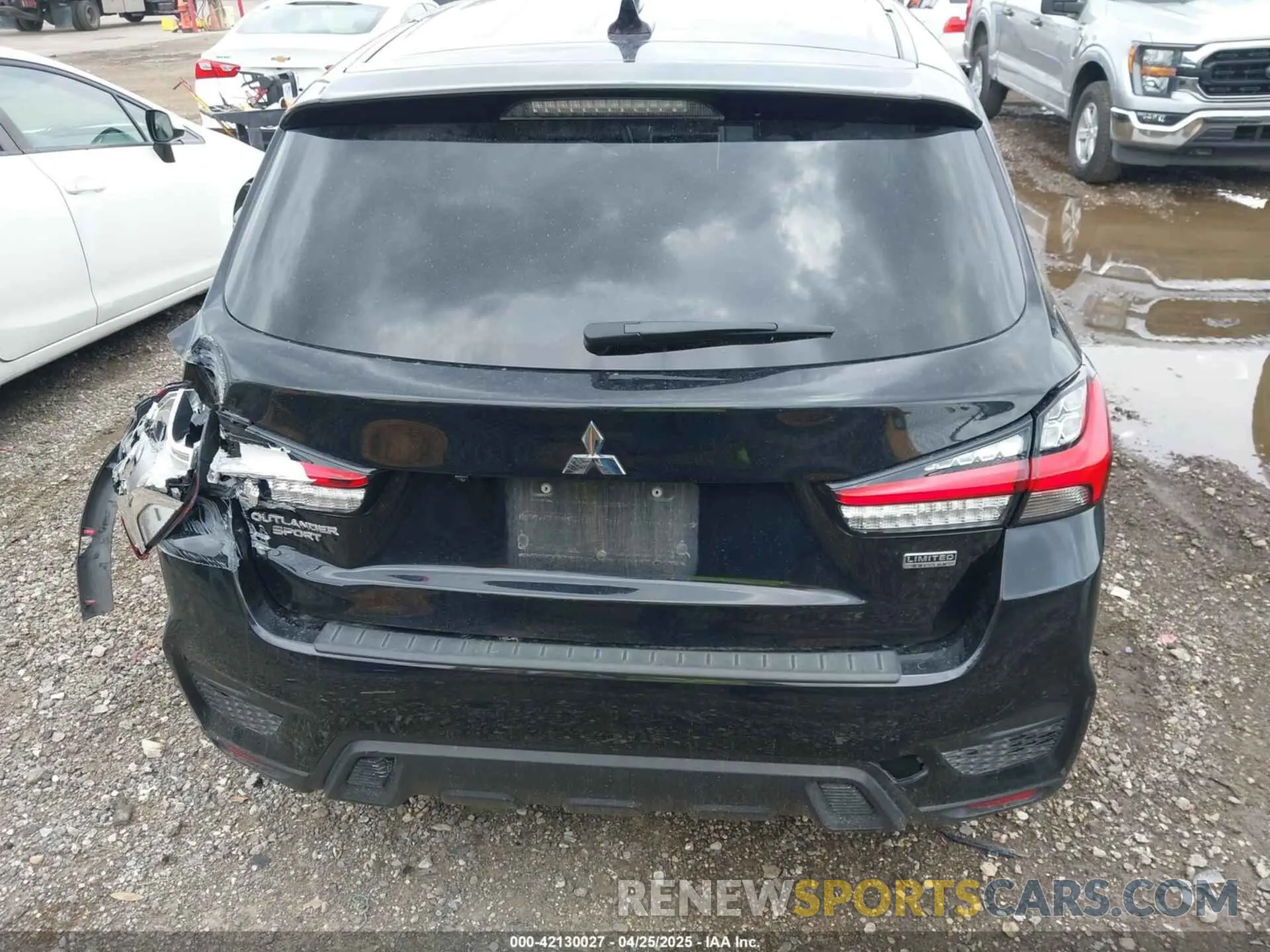 16 Photograph of a damaged car JA4APUAU5NU008873 MITSUBISHI OUTLANDER SPORT 2022