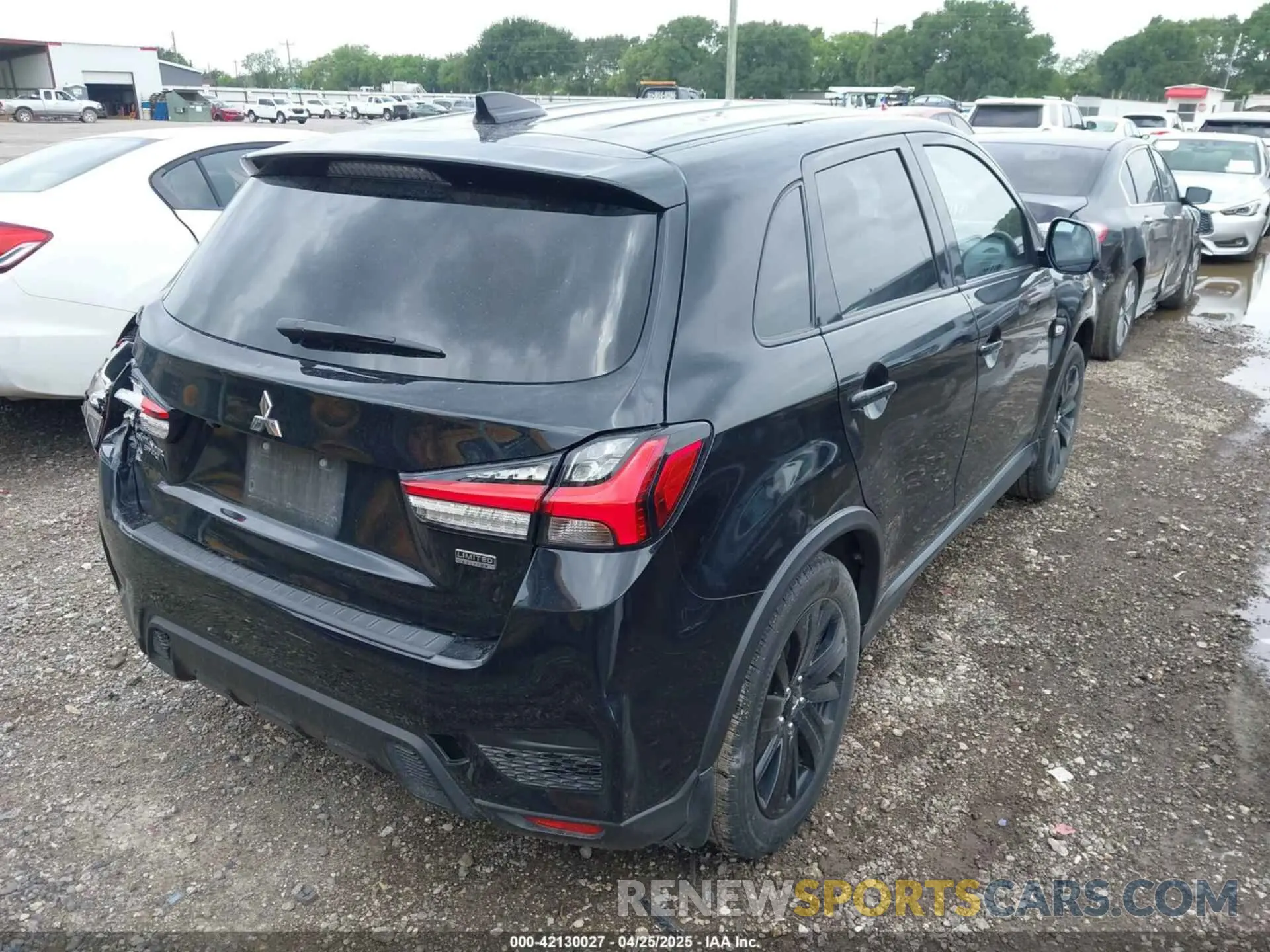 4 Photograph of a damaged car JA4APUAU5NU008873 MITSUBISHI OUTLANDER SPORT 2022
