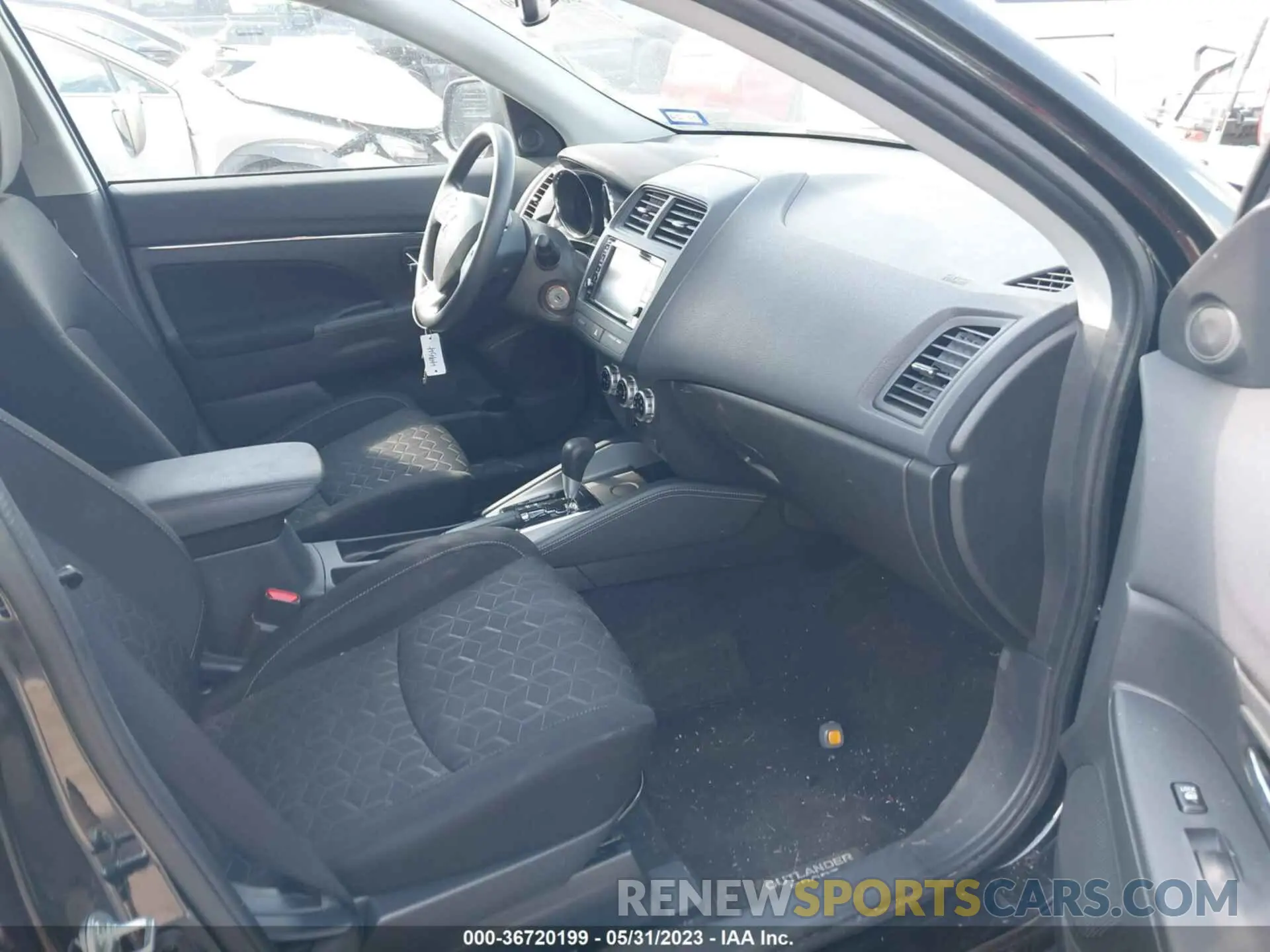 5 Photograph of a damaged car JA4APUAU8NU010195 MITSUBISHI OUTLANDER SPORT 2022