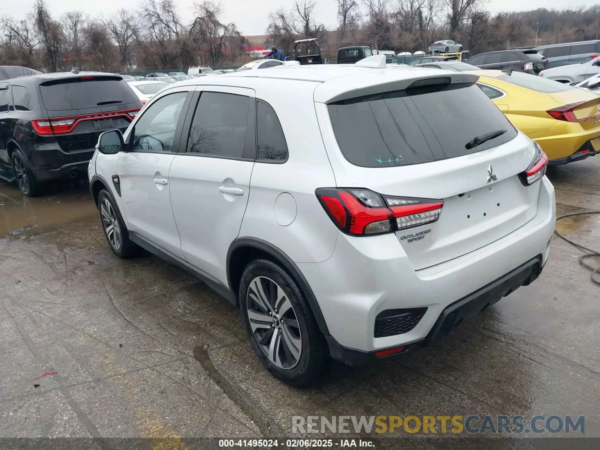 3 Photograph of a damaged car JA4APUAUXNU016760 MITSUBISHI OUTLANDER SPORT 2022