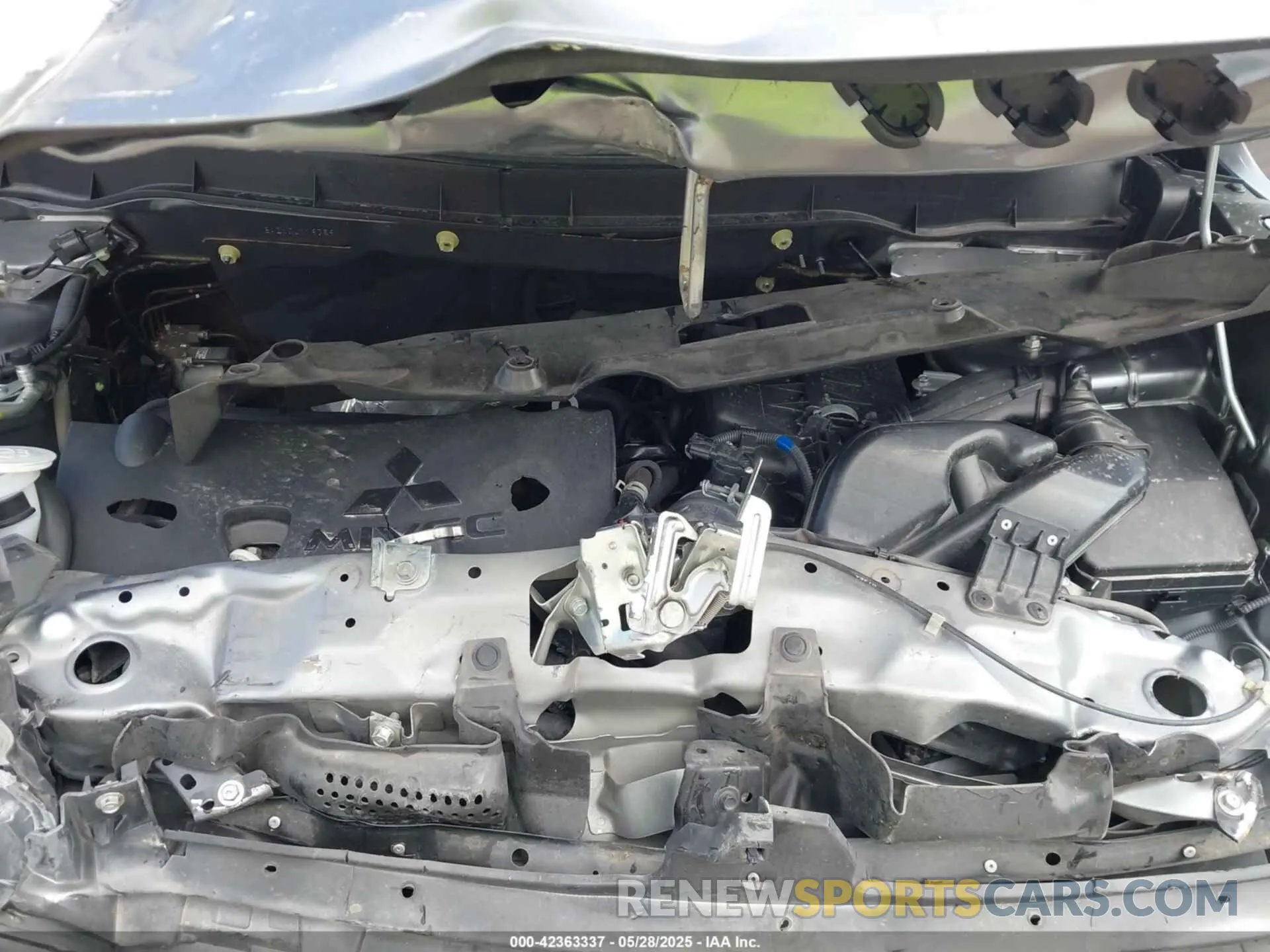 10 Photograph of a damaged car JA4APVAU8NU019789 MITSUBISHI OUTLANDER SPORT 2022