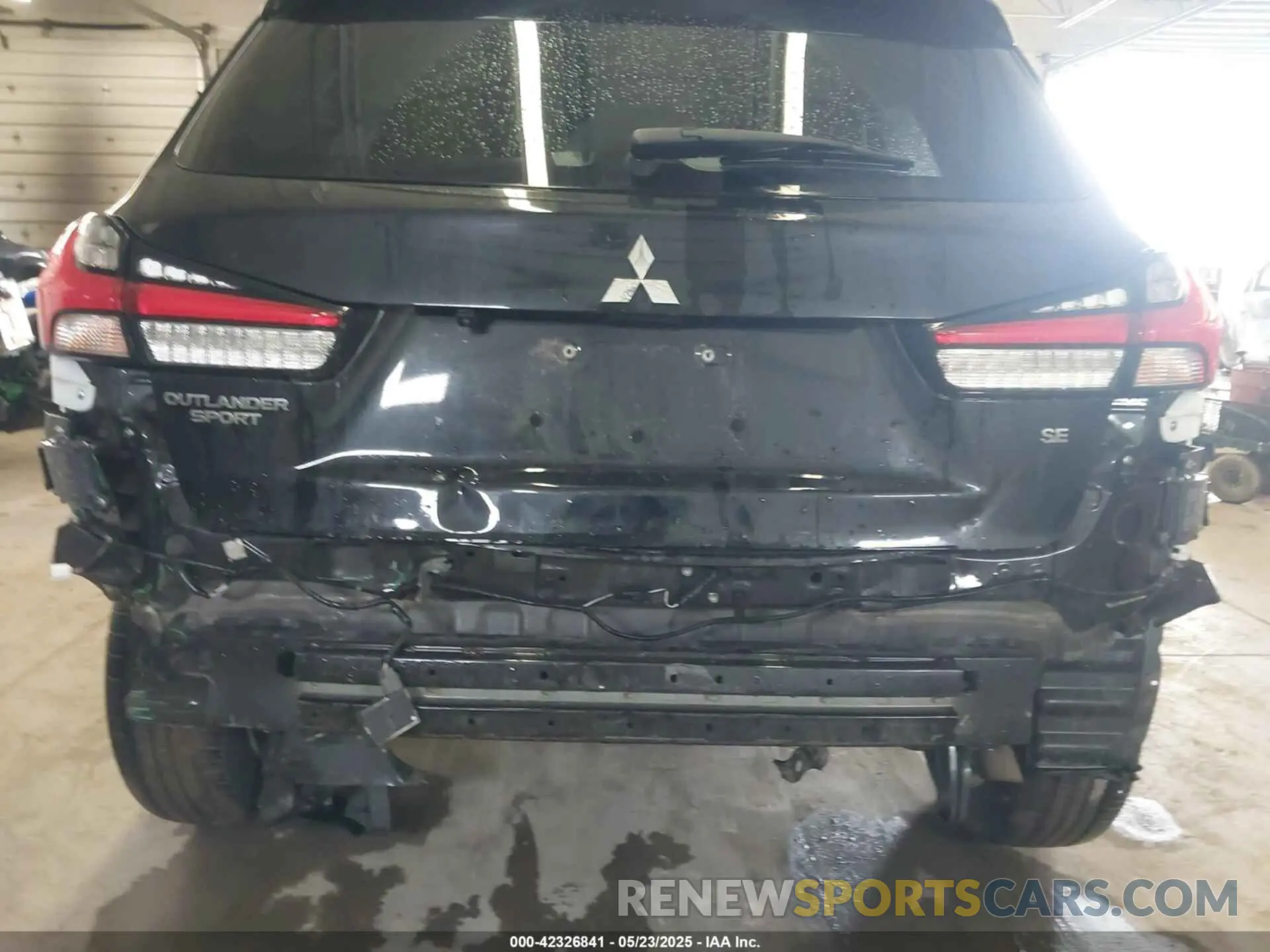 6 Photograph of a damaged car JA4APVAU9NU017355 MITSUBISHI OUTLANDER SPORT 2022