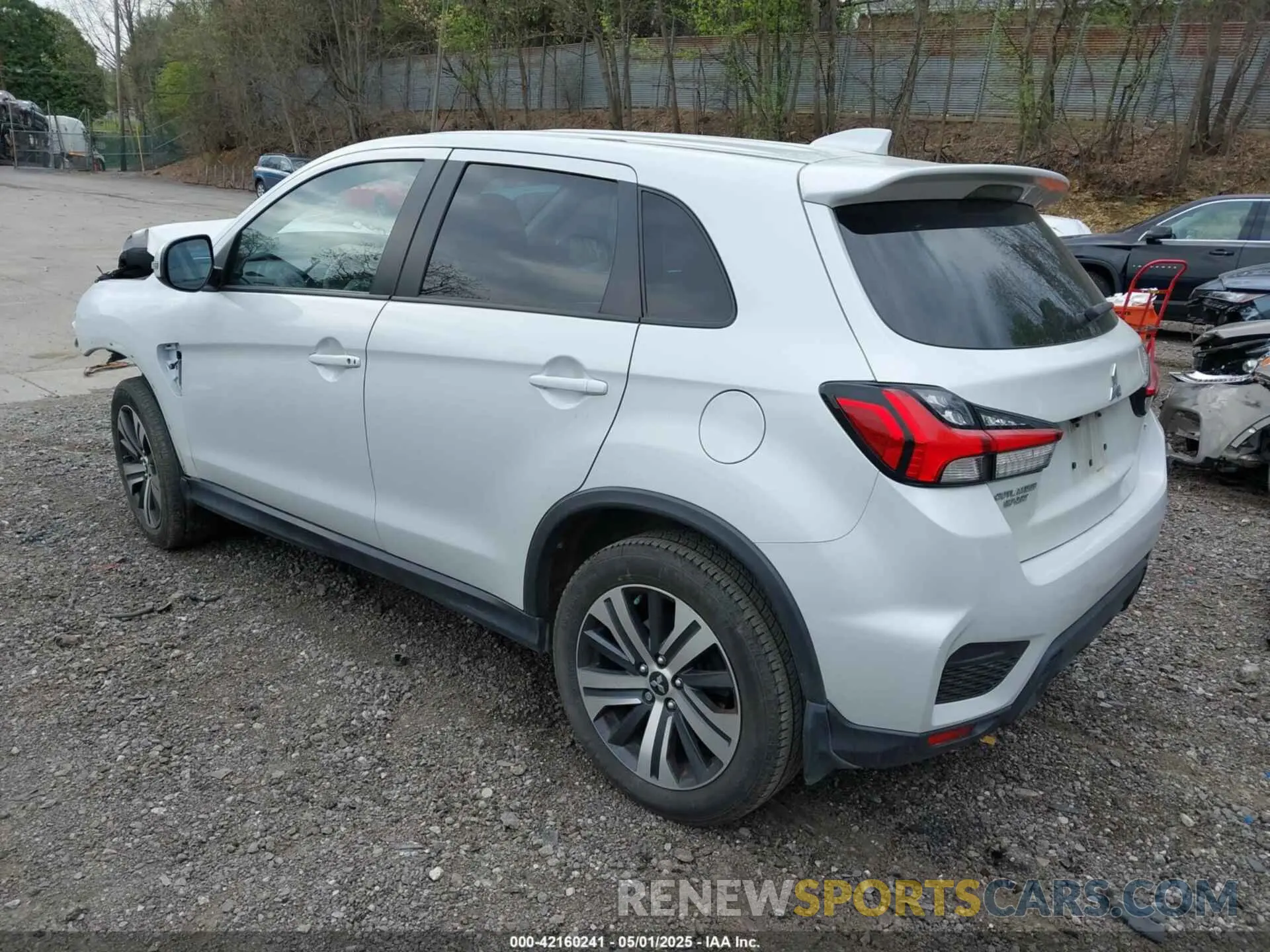 3 Photograph of a damaged car JA4ARUAU0NU001713 MITSUBISHI OUTLANDER SPORT 2022