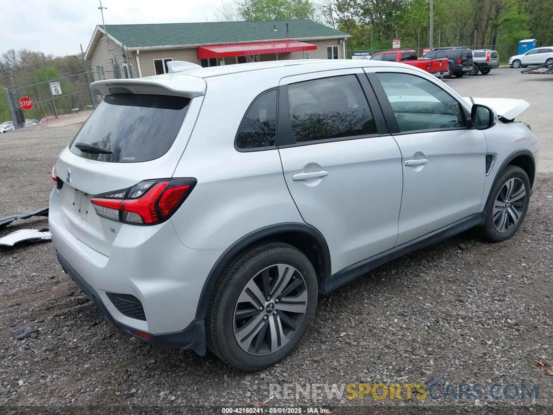 4 Photograph of a damaged car JA4ARUAU0NU001713 MITSUBISHI OUTLANDER SPORT 2022