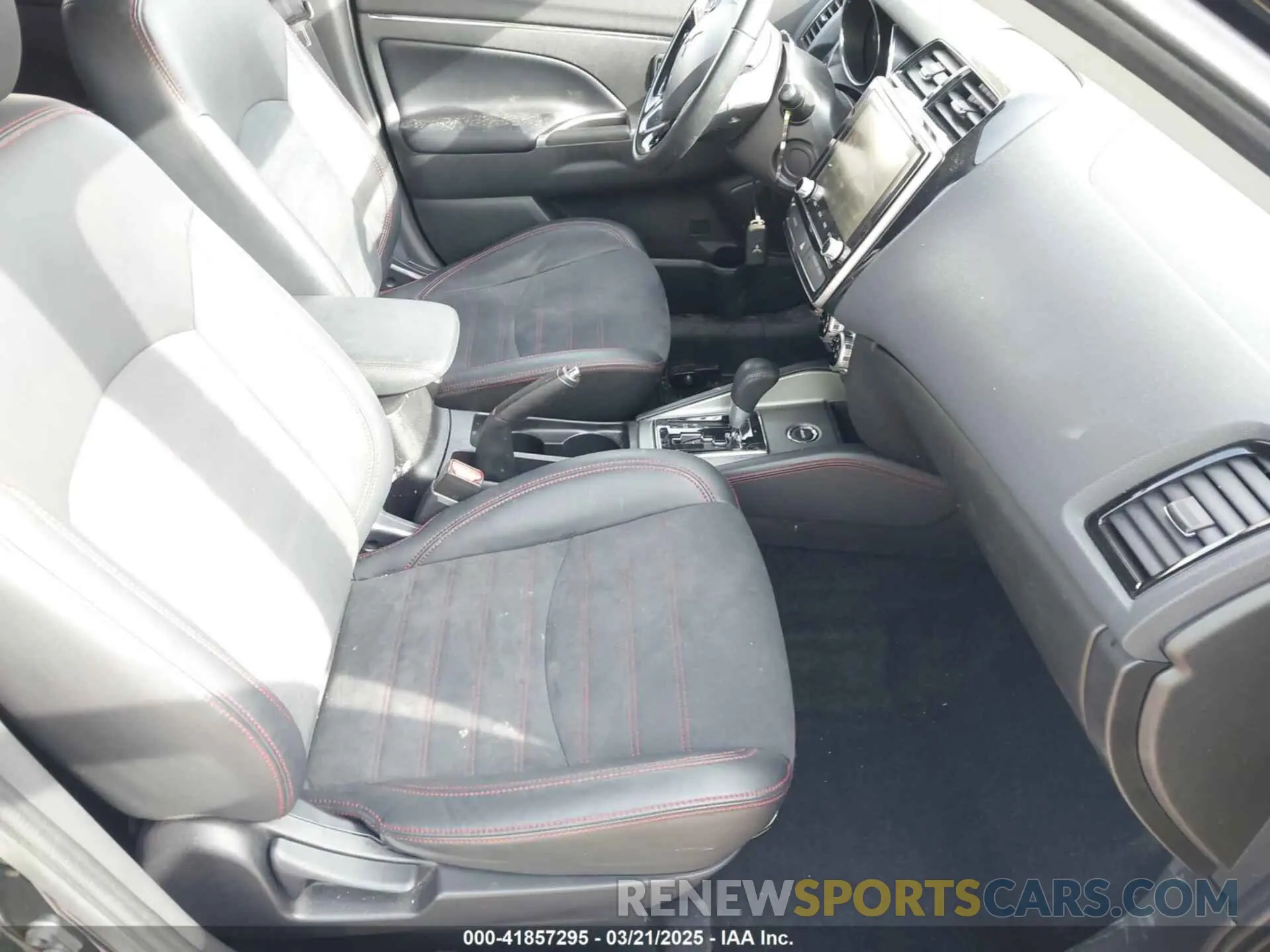 5 Photograph of a damaged car JA4ARUAU0NU008029 MITSUBISHI OUTLANDER SPORT 2022