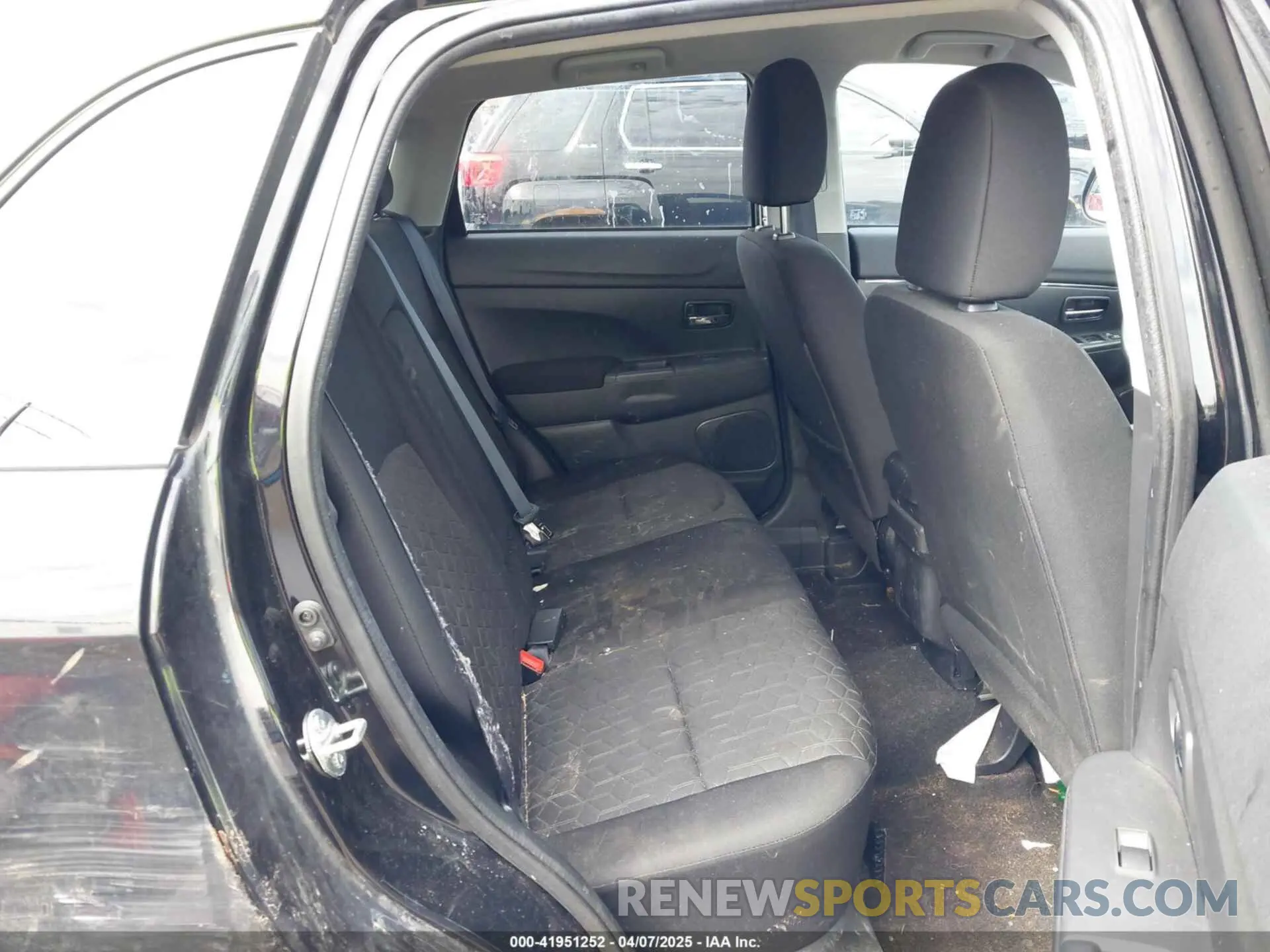 8 Photograph of a damaged car JA4ARUAU2NU006511 MITSUBISHI OUTLANDER SPORT 2022