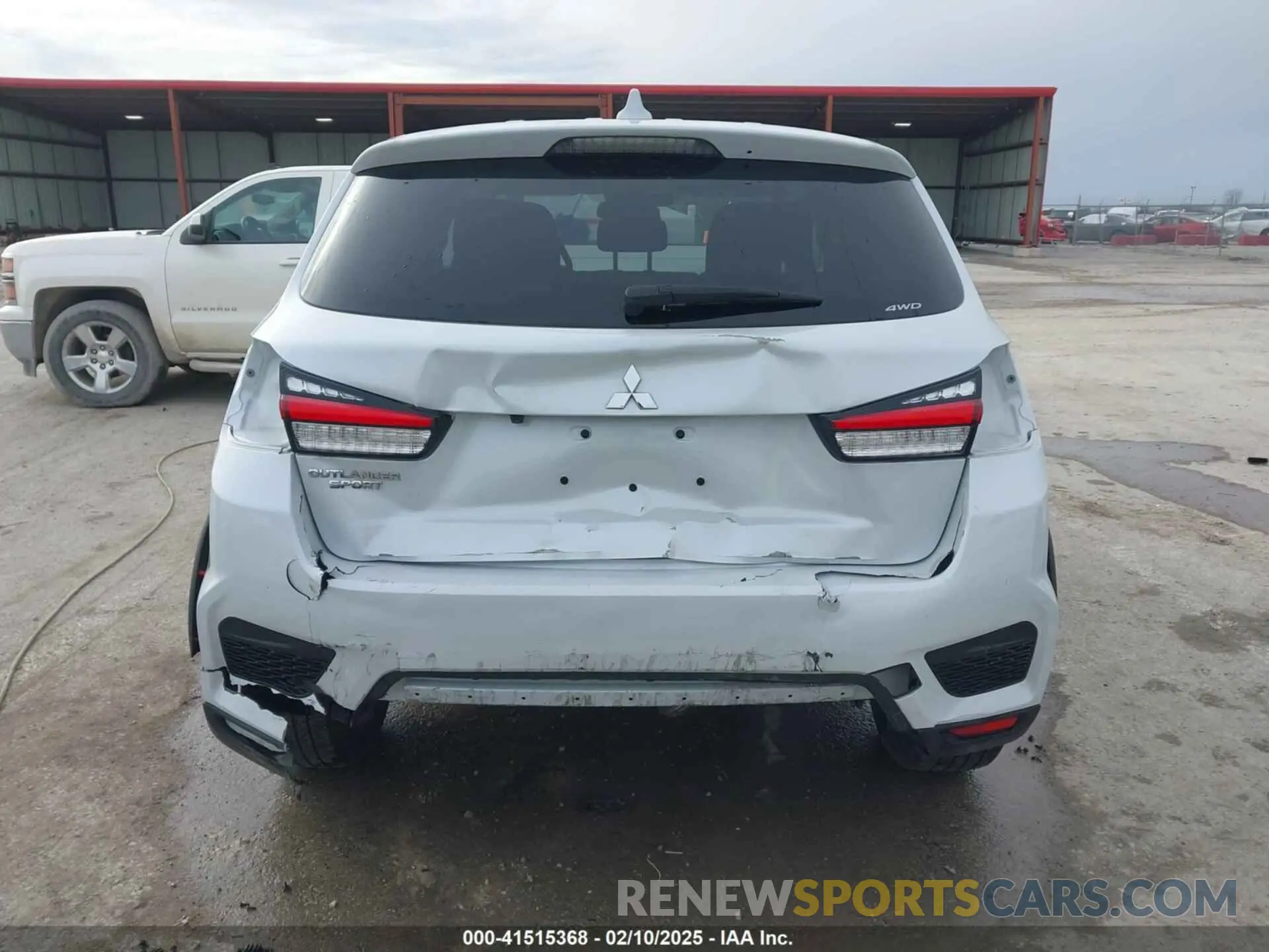 17 Photograph of a damaged car JA4ARUAU0PU004579 MITSUBISHI OUTLANDER SPORT 2023