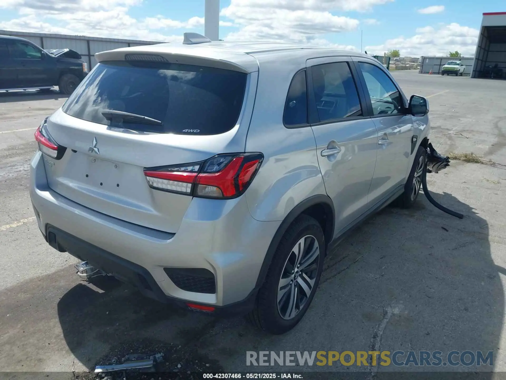 4 Photograph of a damaged car JA4ARUAU0PU011547 MITSUBISHI OUTLANDER SPORT 2023