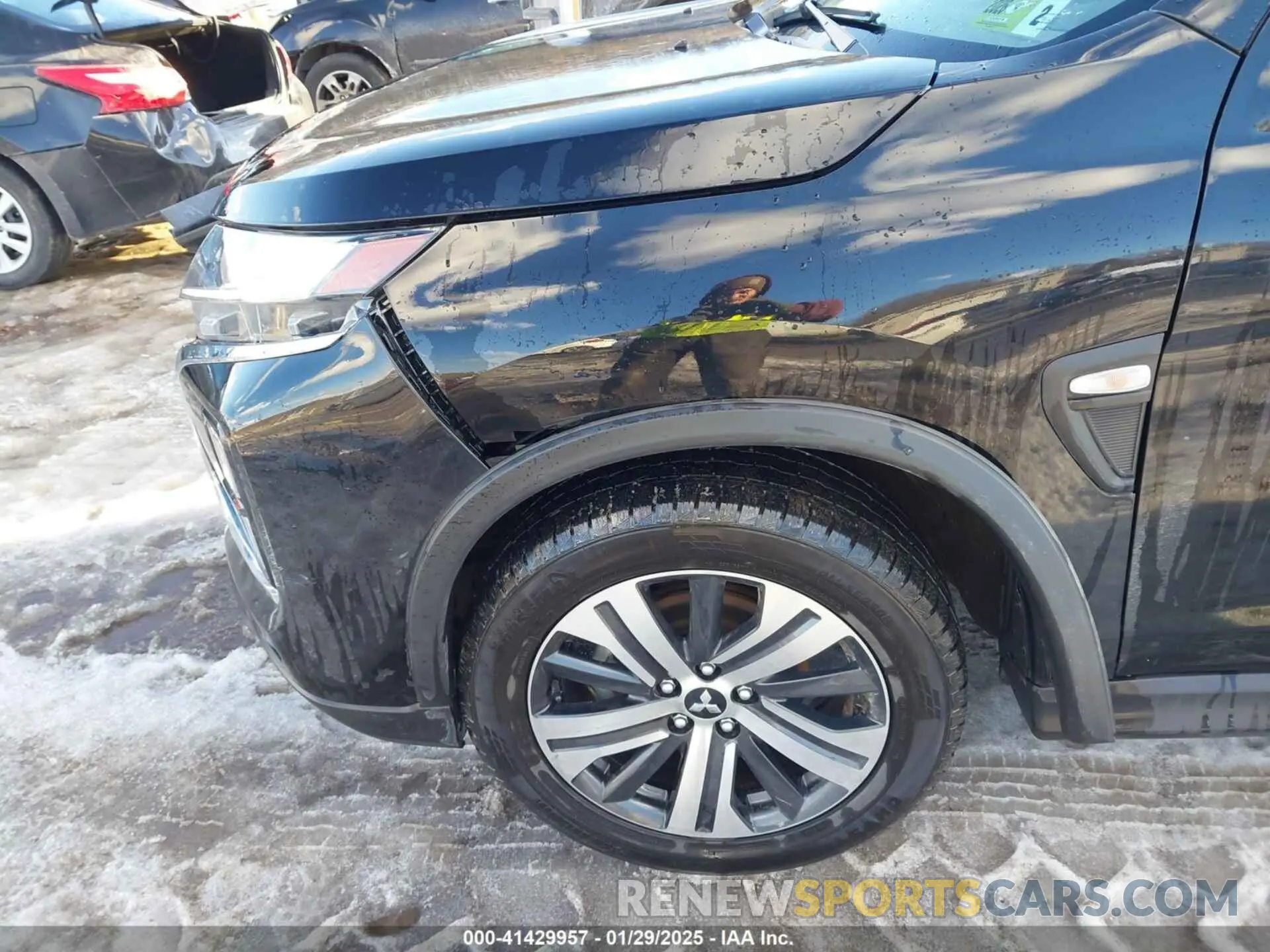 17 Photograph of a damaged car JA4ARUAU3PU004821 MITSUBISHI OUTLANDER SPORT 2023