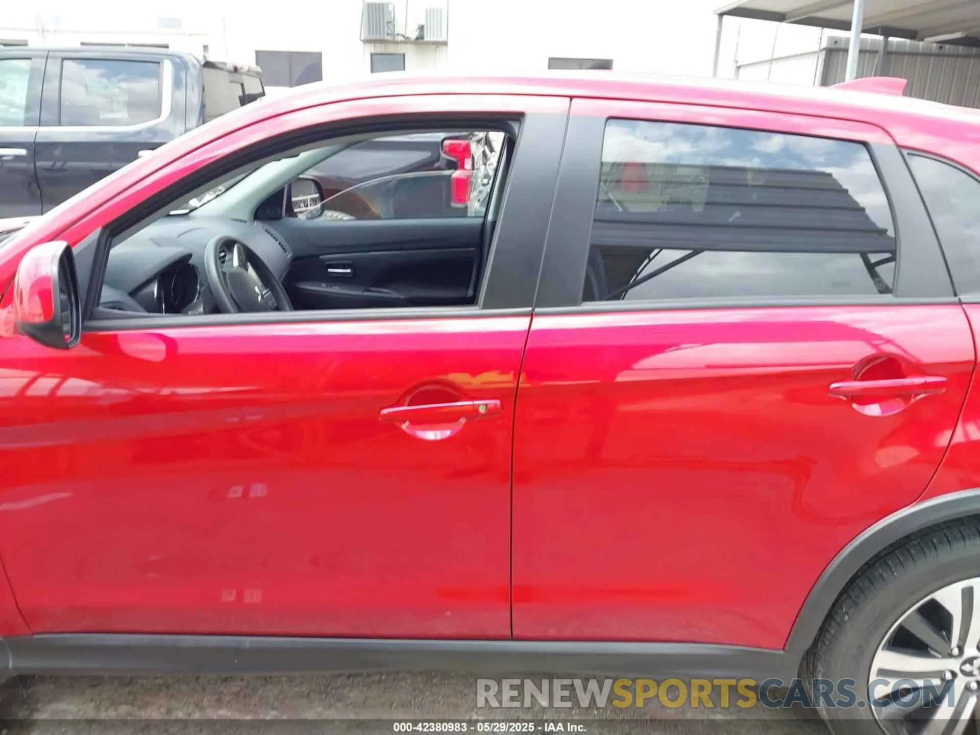 14 Photograph of a damaged car JA4ARUAU4PU003502 MITSUBISHI OUTLANDER SPORT 2023