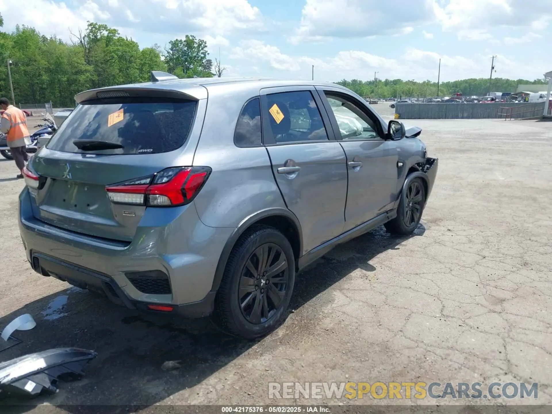 4 Photograph of a damaged car JA4ARUAU5PU013679 MITSUBISHI OUTLANDER SPORT 2023