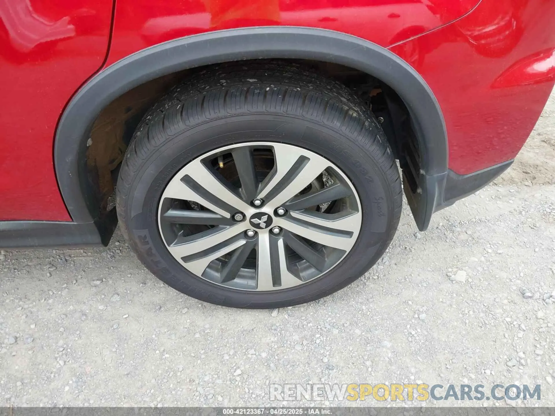 12 Photograph of a damaged car JA4ARUAU8PU011019 MITSUBISHI OUTLANDER SPORT 2023