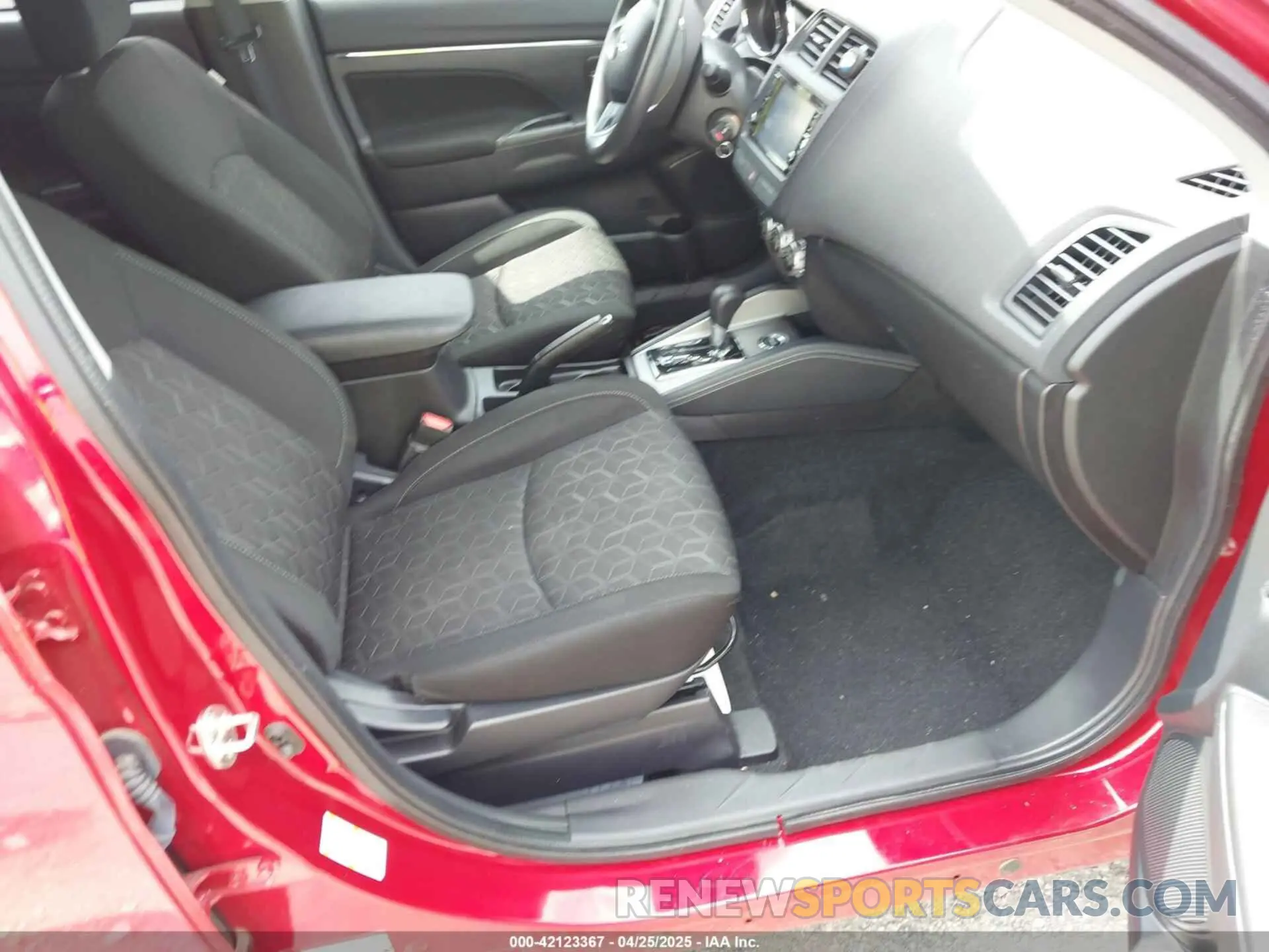 5 Photograph of a damaged car JA4ARUAU8PU011019 MITSUBISHI OUTLANDER SPORT 2023