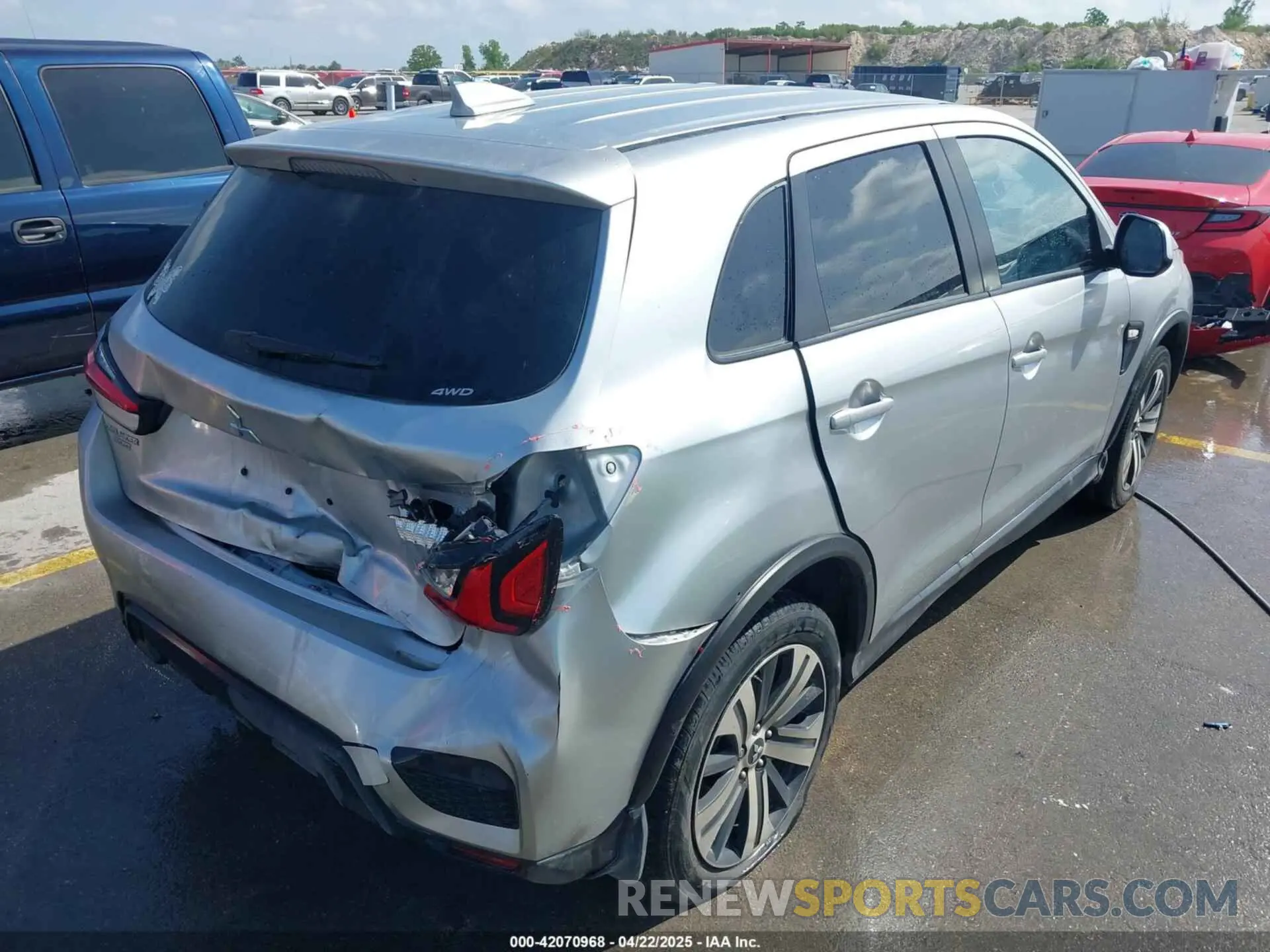 4 Photograph of a damaged car JA4ARUAU8PU013062 MITSUBISHI OUTLANDER SPORT 2023
