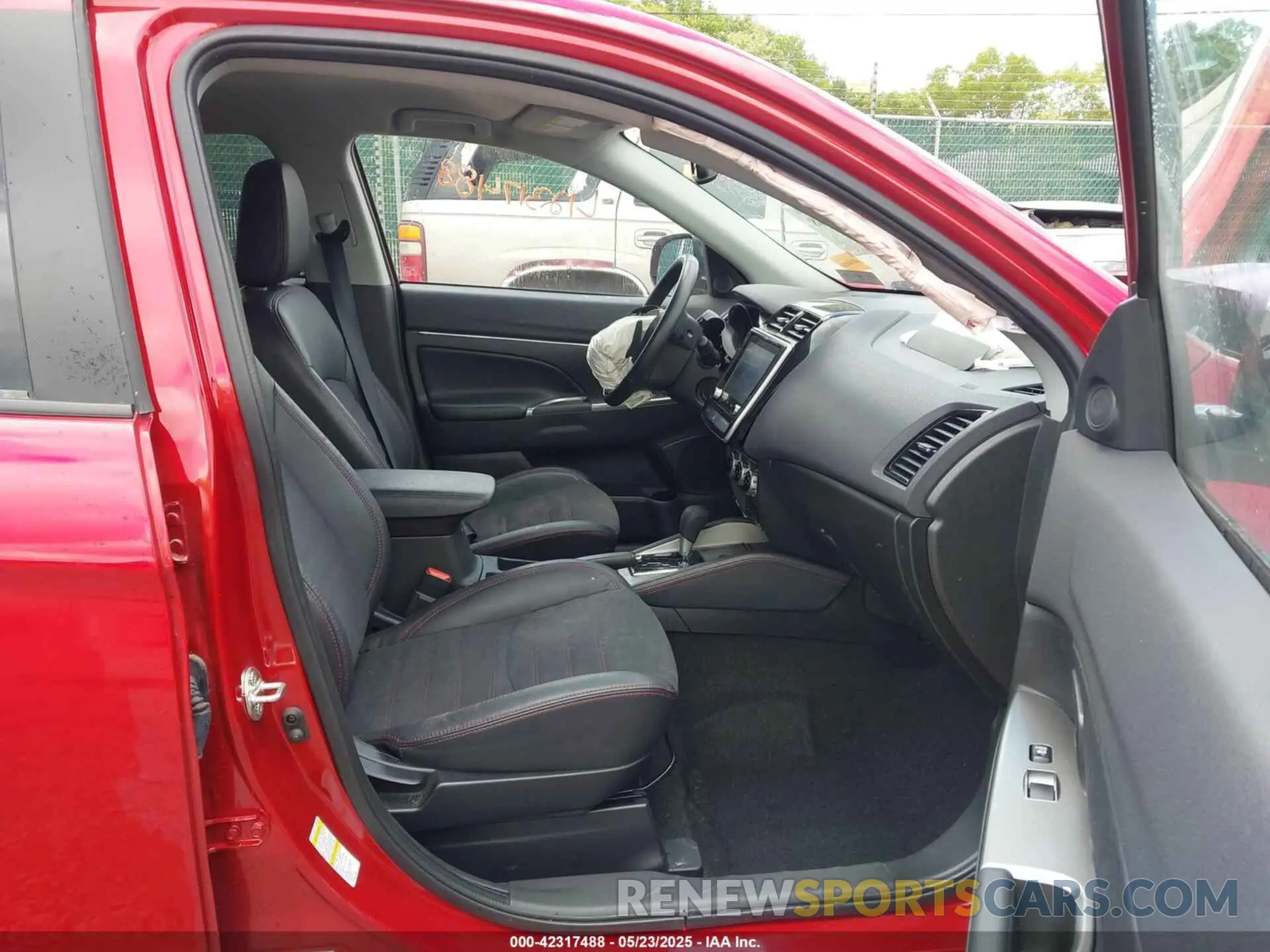 5 Photograph of a damaged car JA4ARUAU8PU015524 MITSUBISHI OUTLANDER SPORT 2023