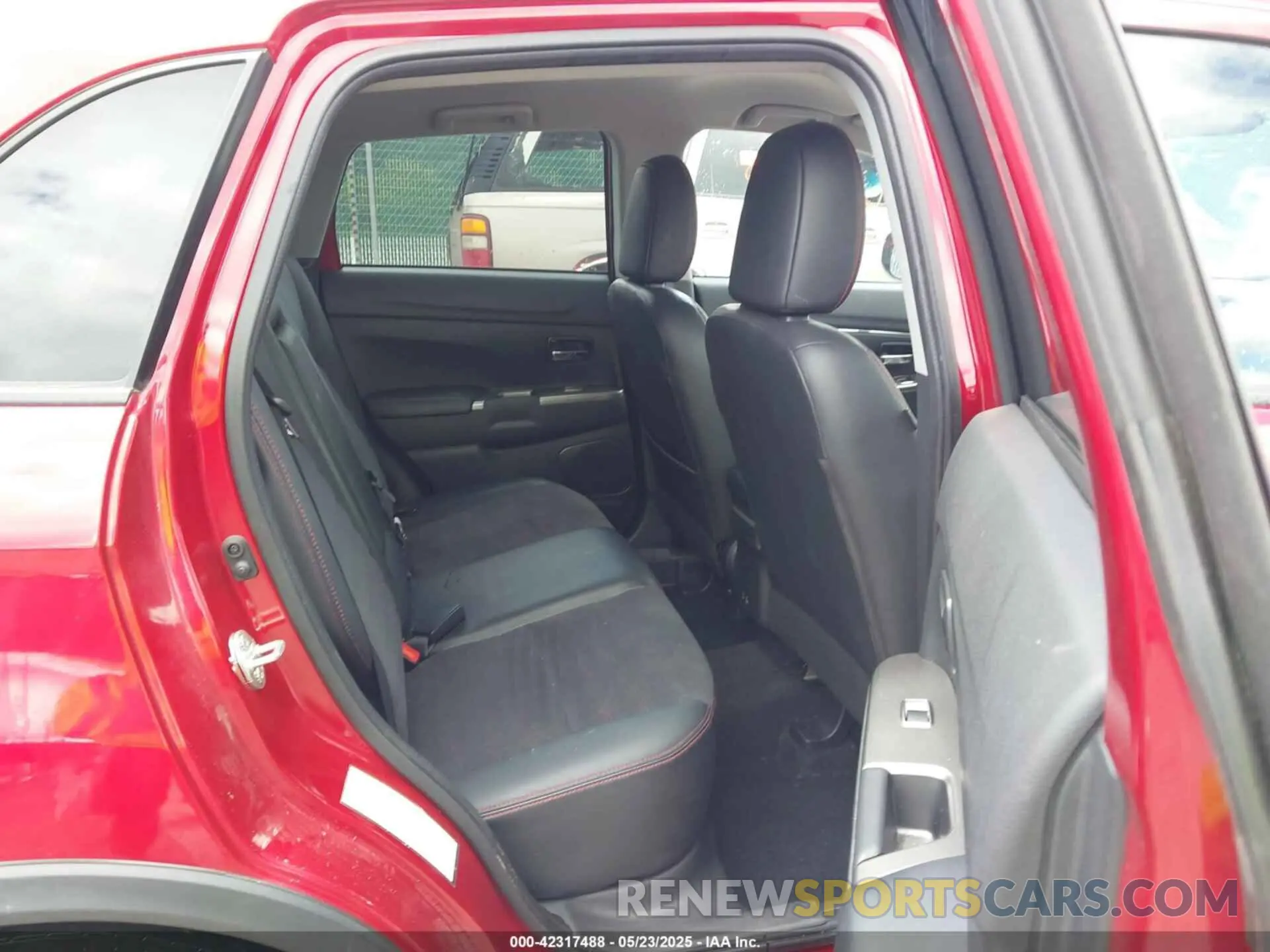 8 Photograph of a damaged car JA4ARUAU8PU015524 MITSUBISHI OUTLANDER SPORT 2023