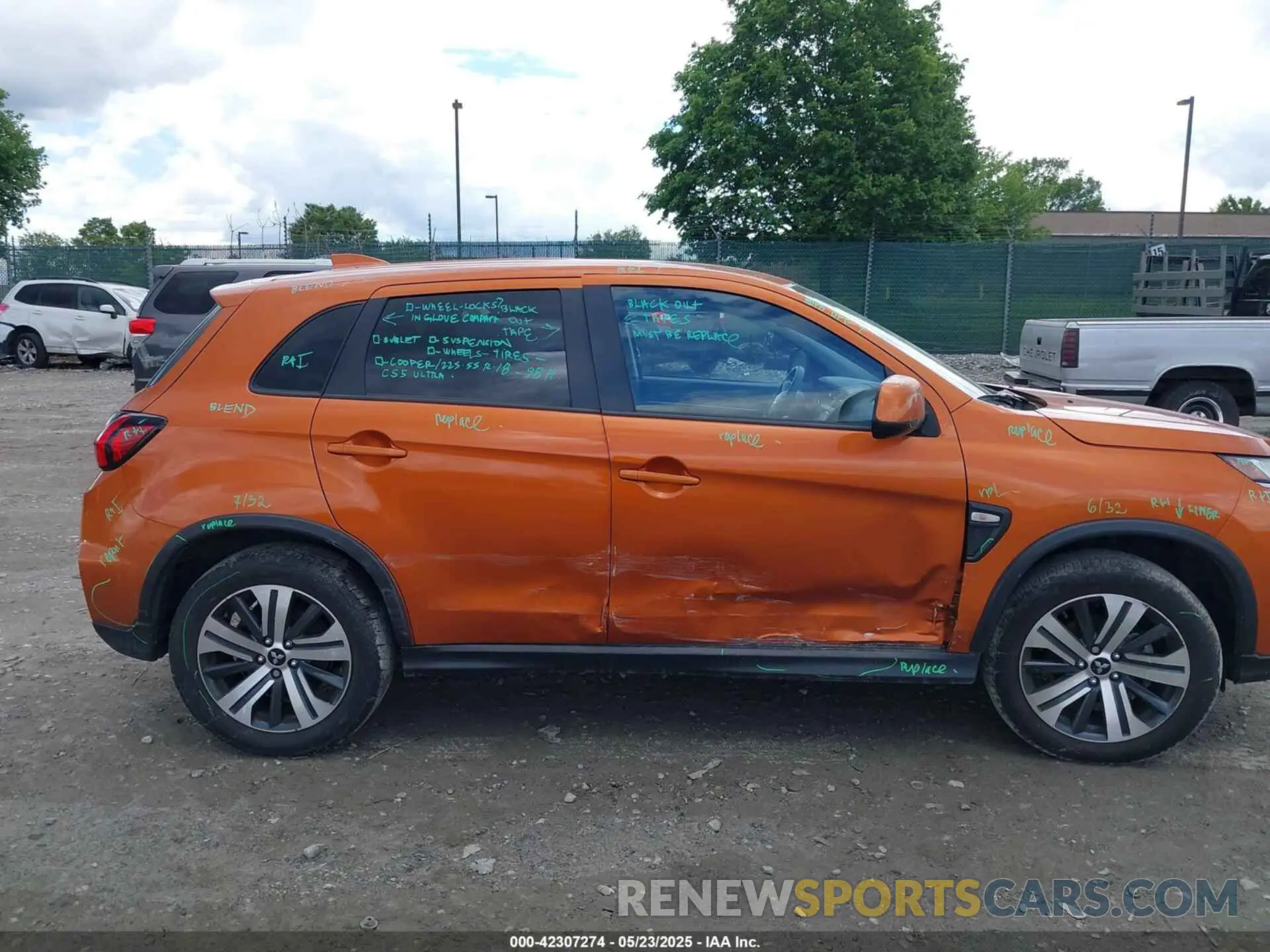 6 Photograph of a damaged car JA4ARUAU0RU000616 MITSUBISHI OUTLANDER SPORT 2024