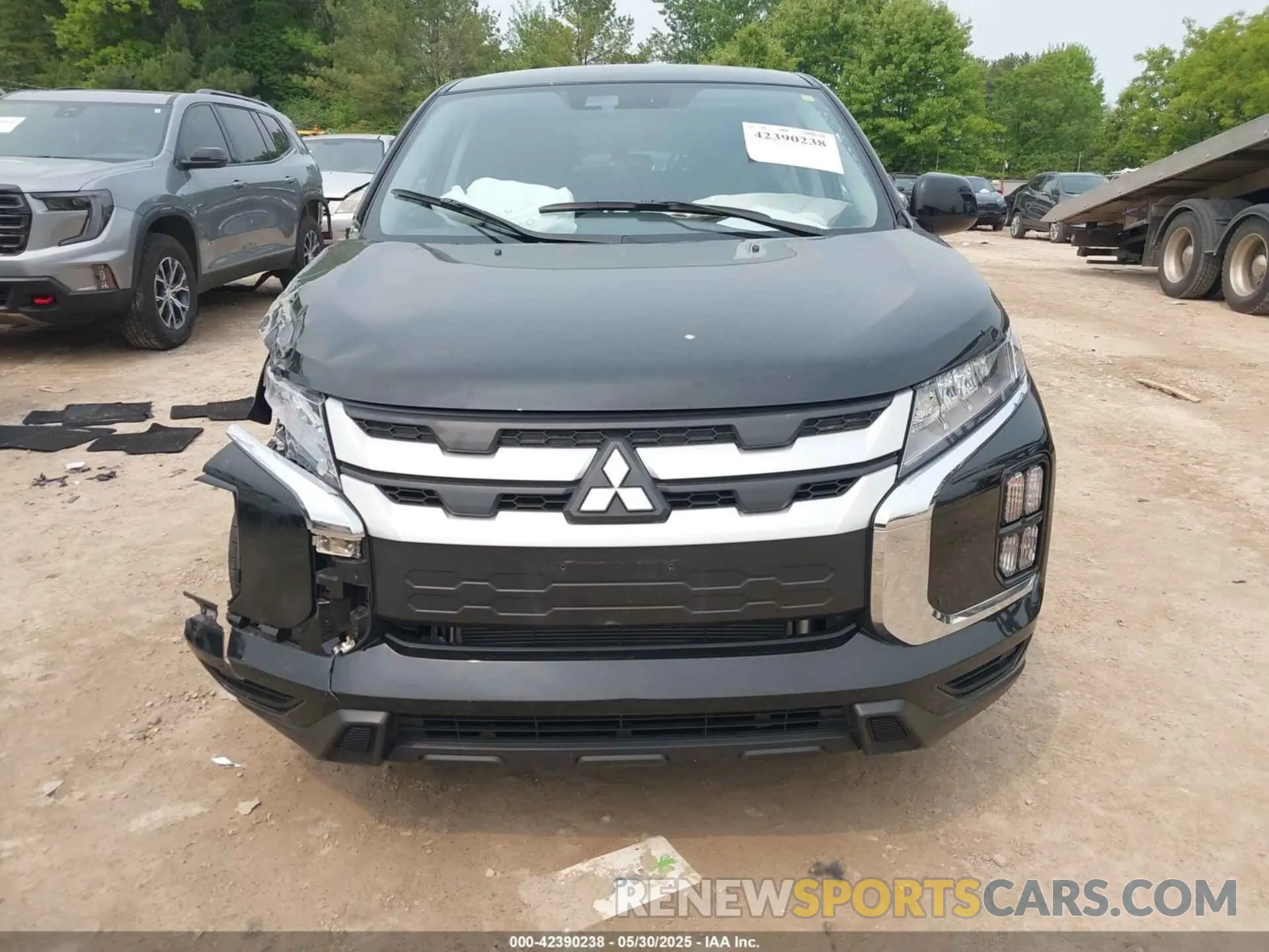 12 Photograph of a damaged car JA4ARUAU0RU023555 MITSUBISHI OUTLANDER SPORT 2024