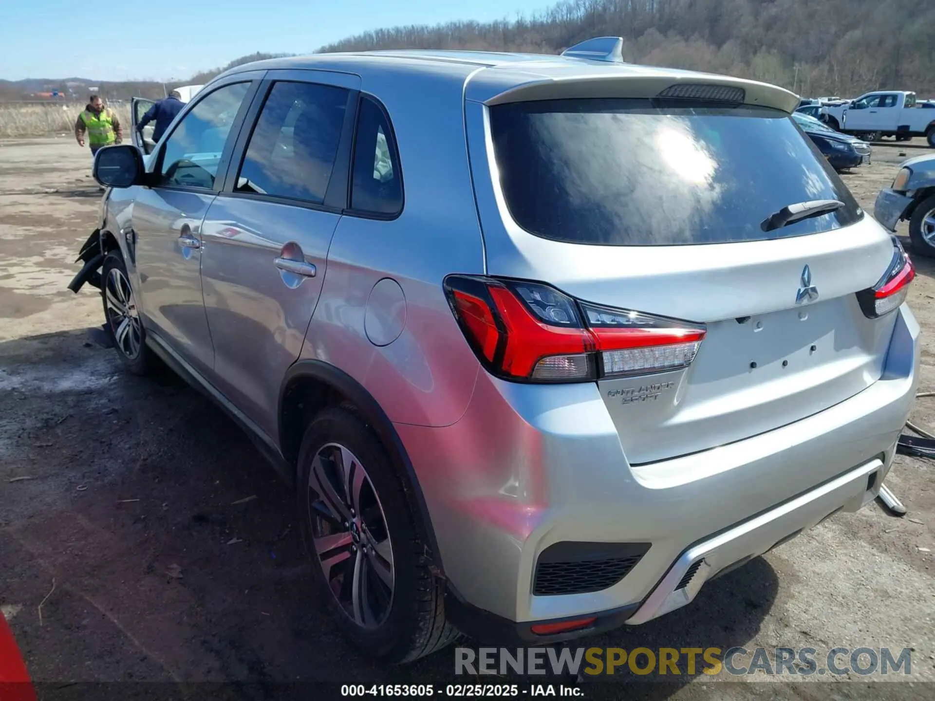 3 Photograph of a damaged car JA4ARUAU1RU002102 MITSUBISHI OUTLANDER SPORT 2024