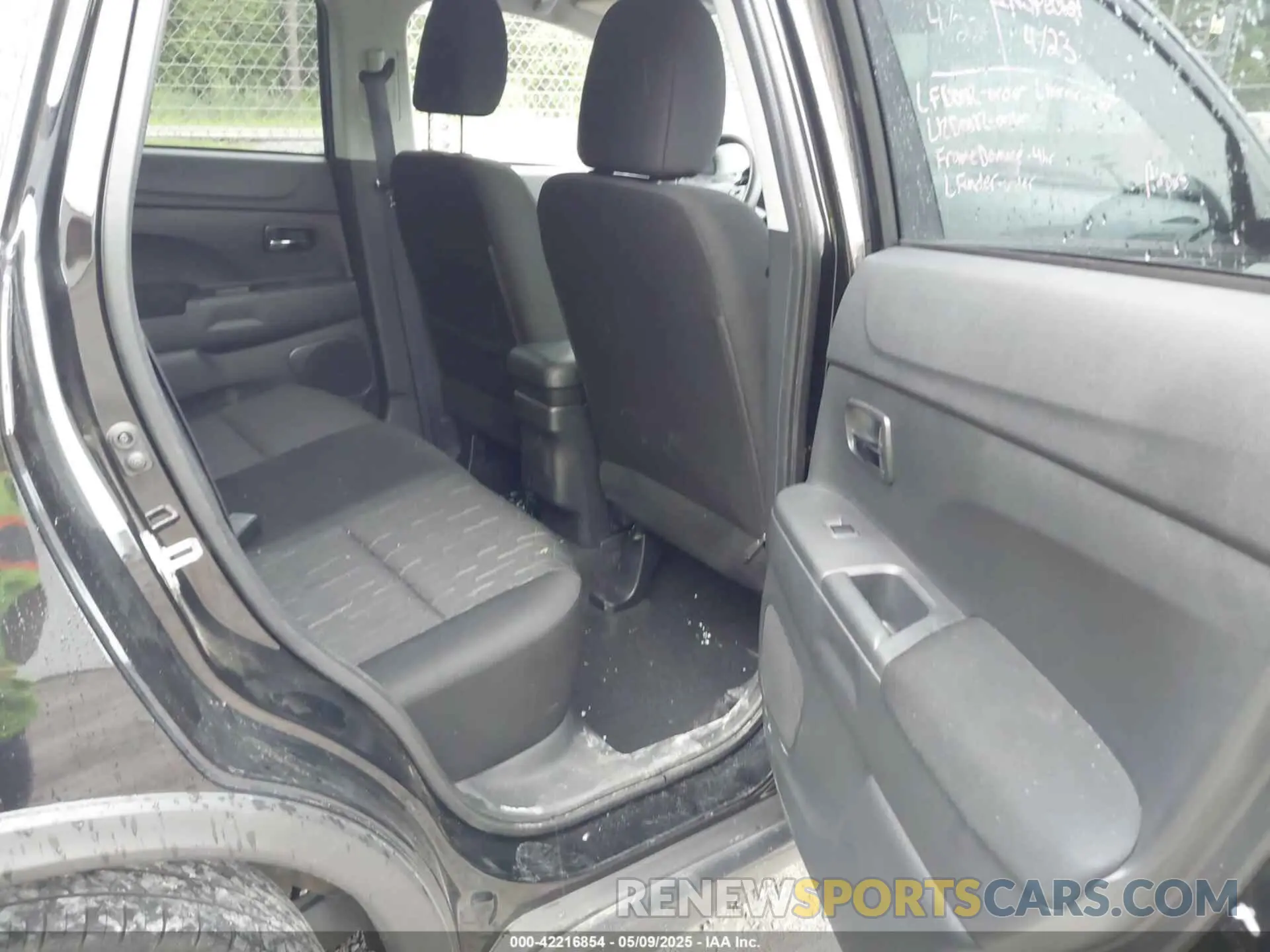 8 Photograph of a damaged car JA4ARUAU1RU007042 MITSUBISHI OUTLANDER SPORT 2024