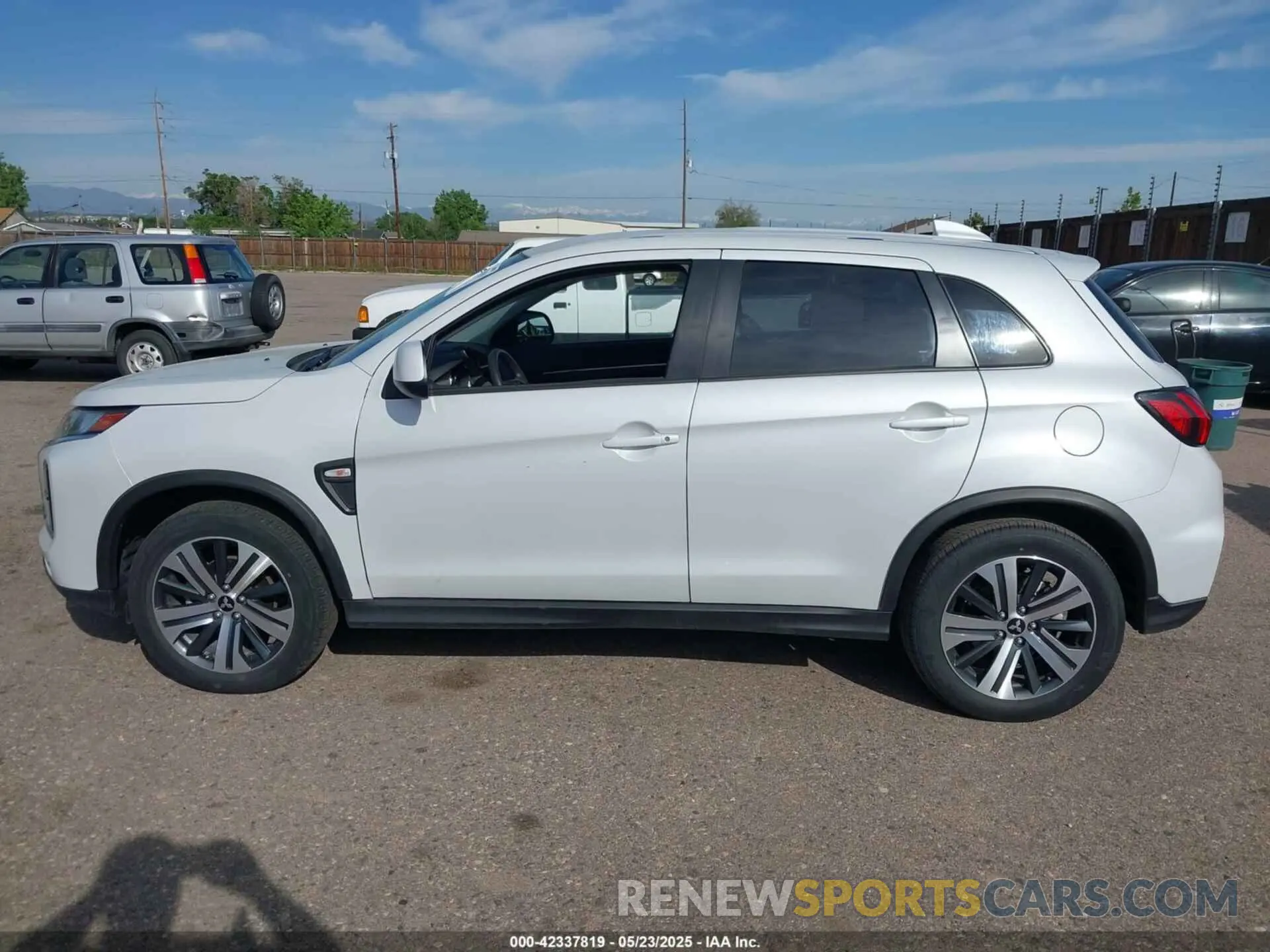 15 Photograph of a damaged car JA4ARUAU3RU018351 MITSUBISHI OUTLANDER SPORT 2024
