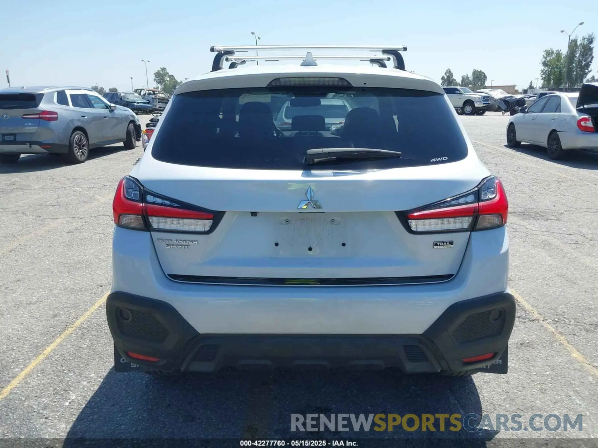 16 Photograph of a damaged car JA4ARUAU4RU005267 MITSUBISHI OUTLANDER SPORT 2024