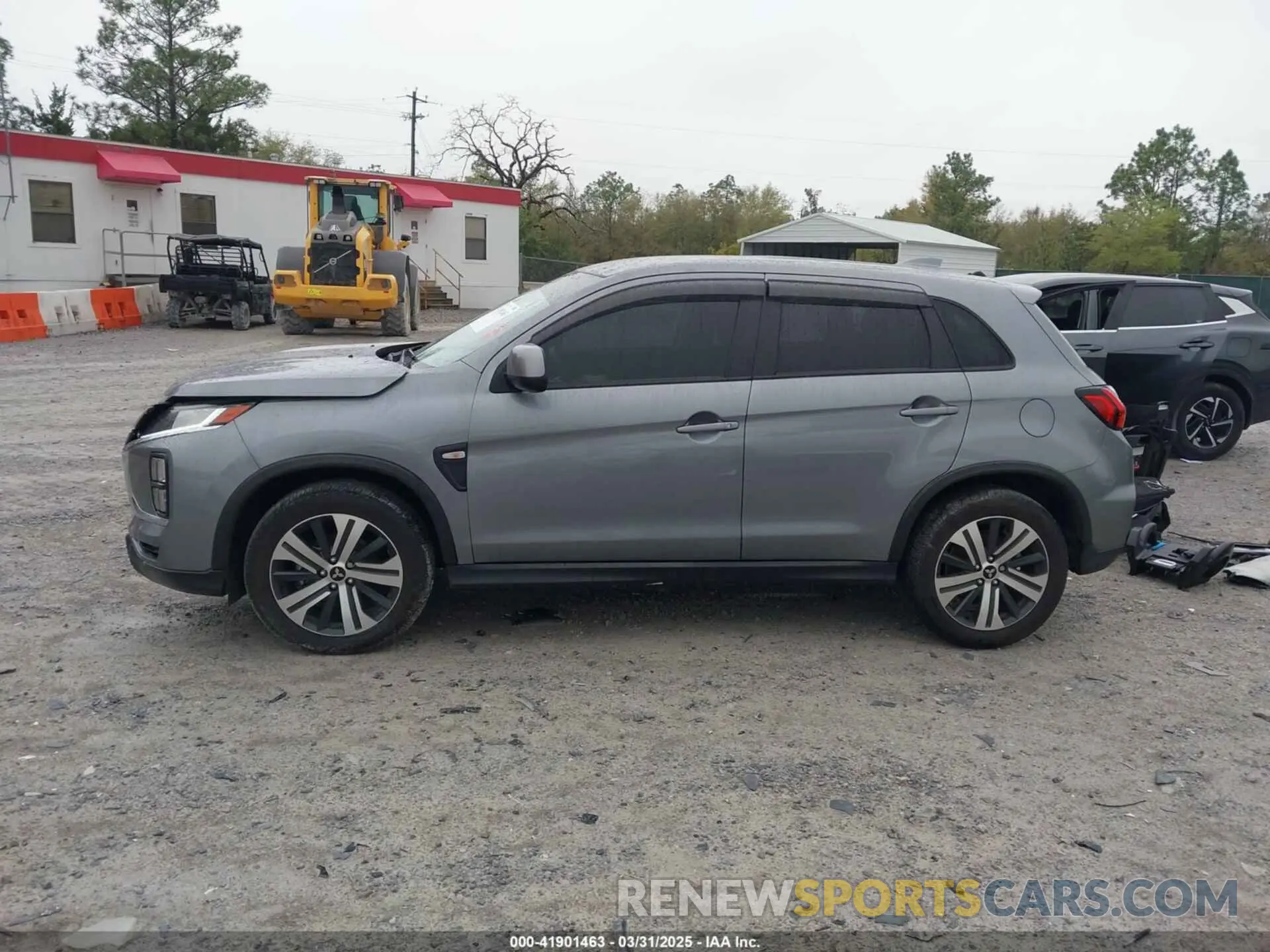 14 Photograph of a damaged car JA4ARUAU4RU006984 MITSUBISHI OUTLANDER SPORT 2024