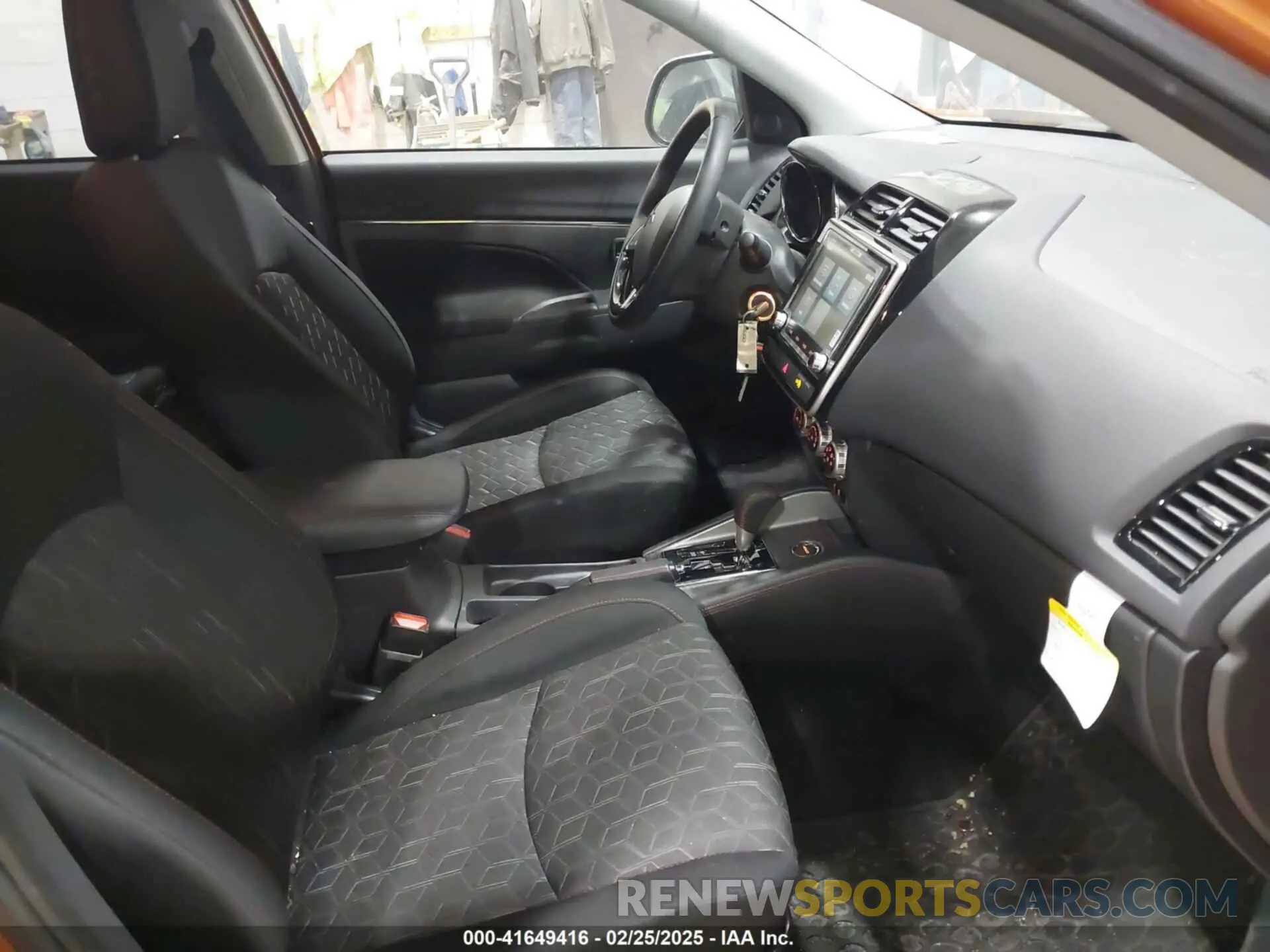 5 Photograph of a damaged car JA4ARUAU4RU012462 MITSUBISHI OUTLANDER SPORT 2024