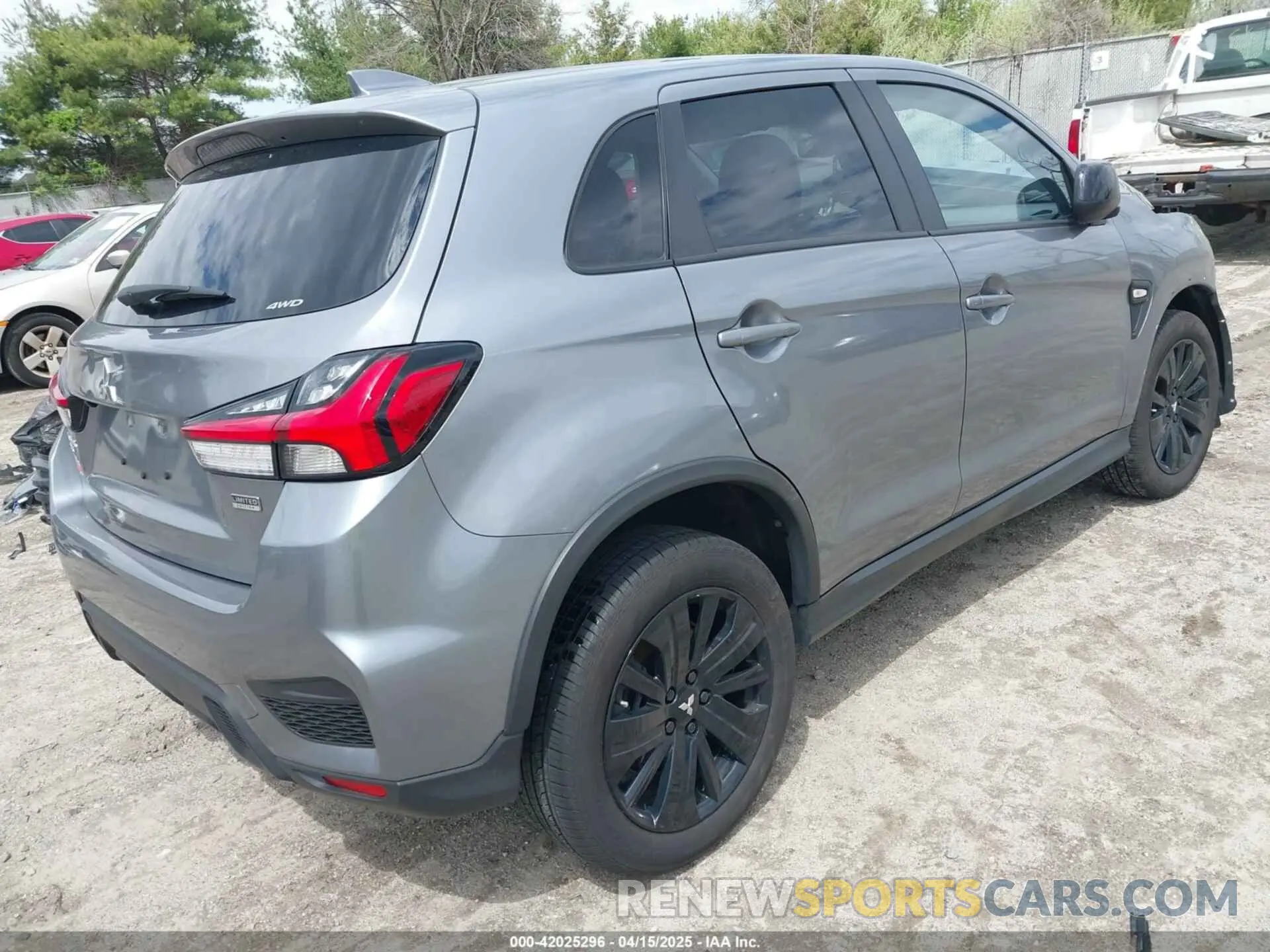 4 Photograph of a damaged car JA4ARUAU4RU017922 MITSUBISHI OUTLANDER SPORT 2024