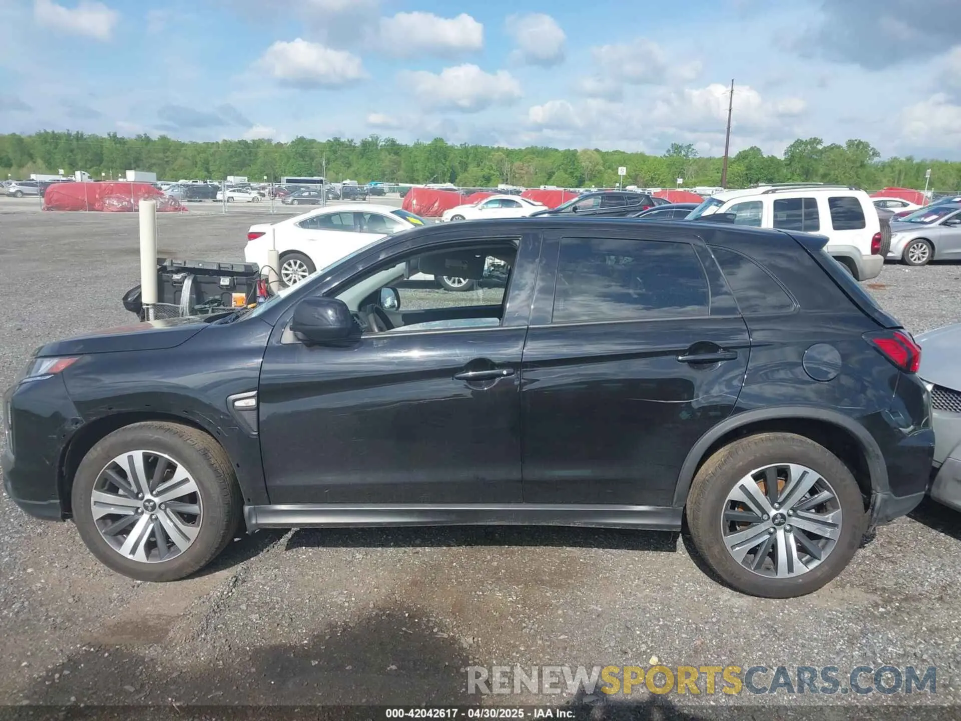 15 Photograph of a damaged car JA4ARUAU5RU000577 MITSUBISHI OUTLANDER SPORT 2024