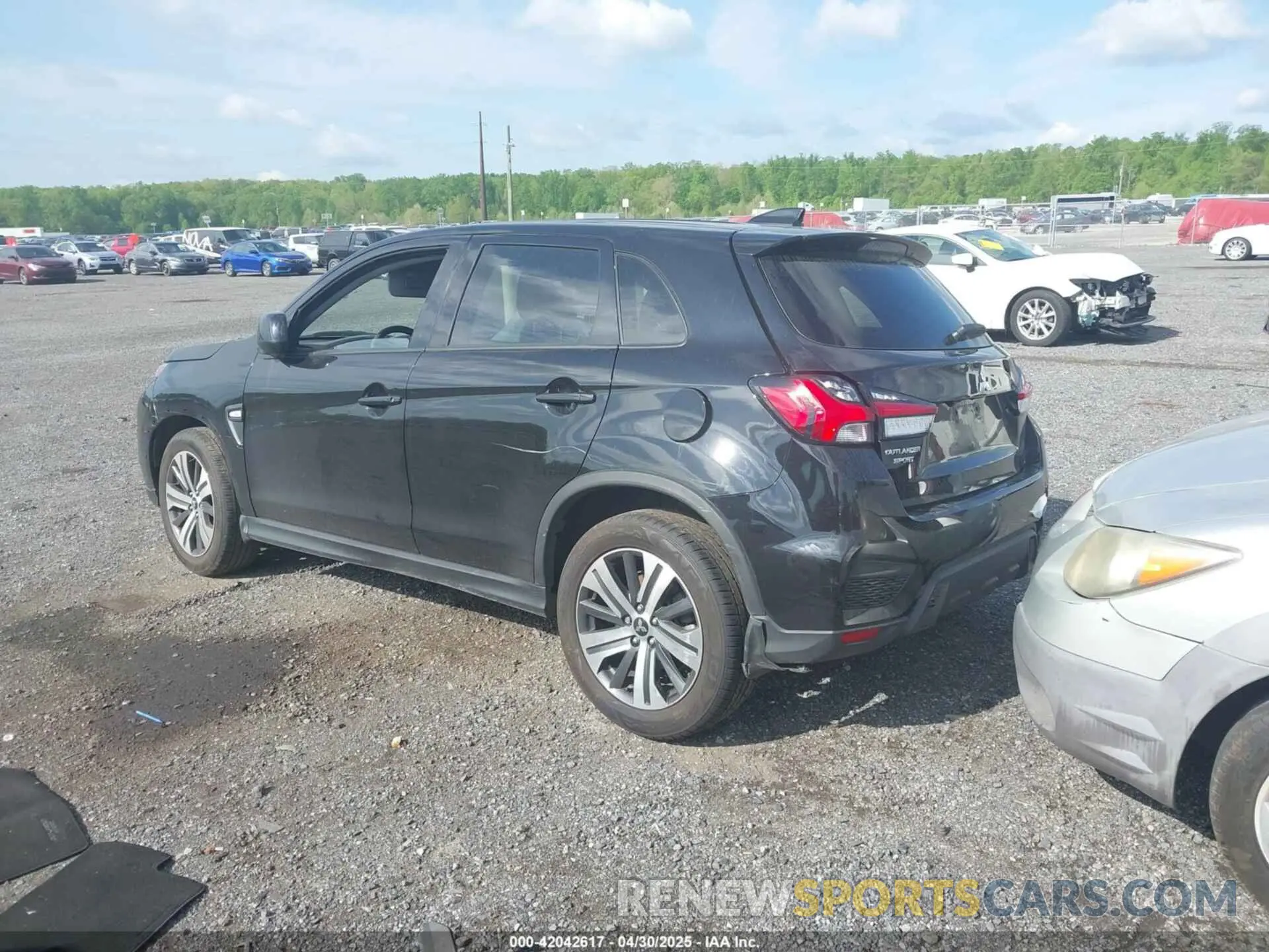 3 Photograph of a damaged car JA4ARUAU5RU000577 MITSUBISHI OUTLANDER SPORT 2024