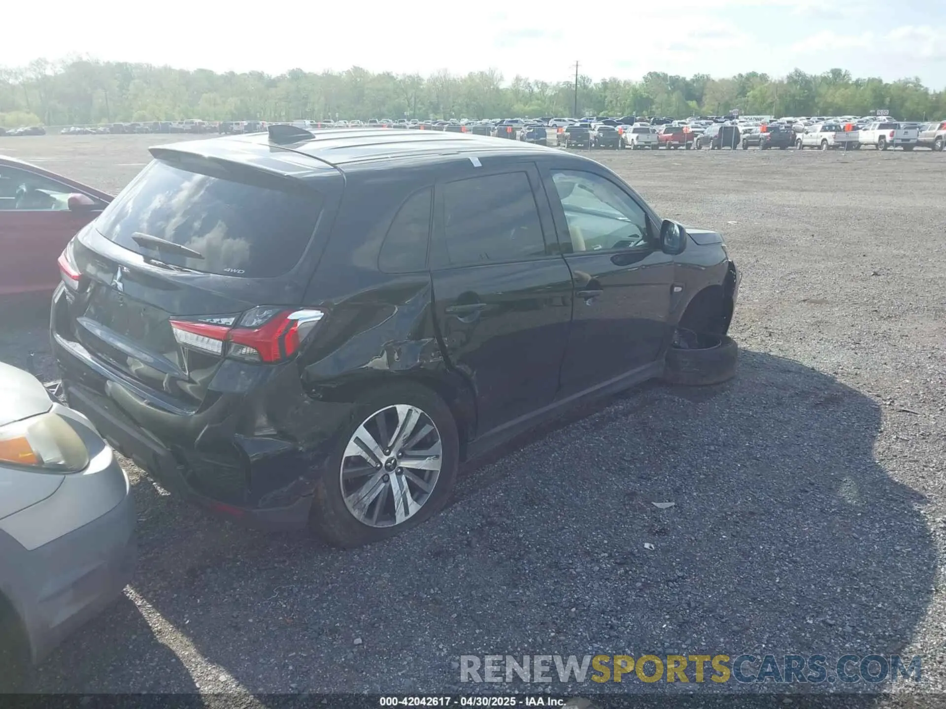 4 Photograph of a damaged car JA4ARUAU5RU000577 MITSUBISHI OUTLANDER SPORT 2024