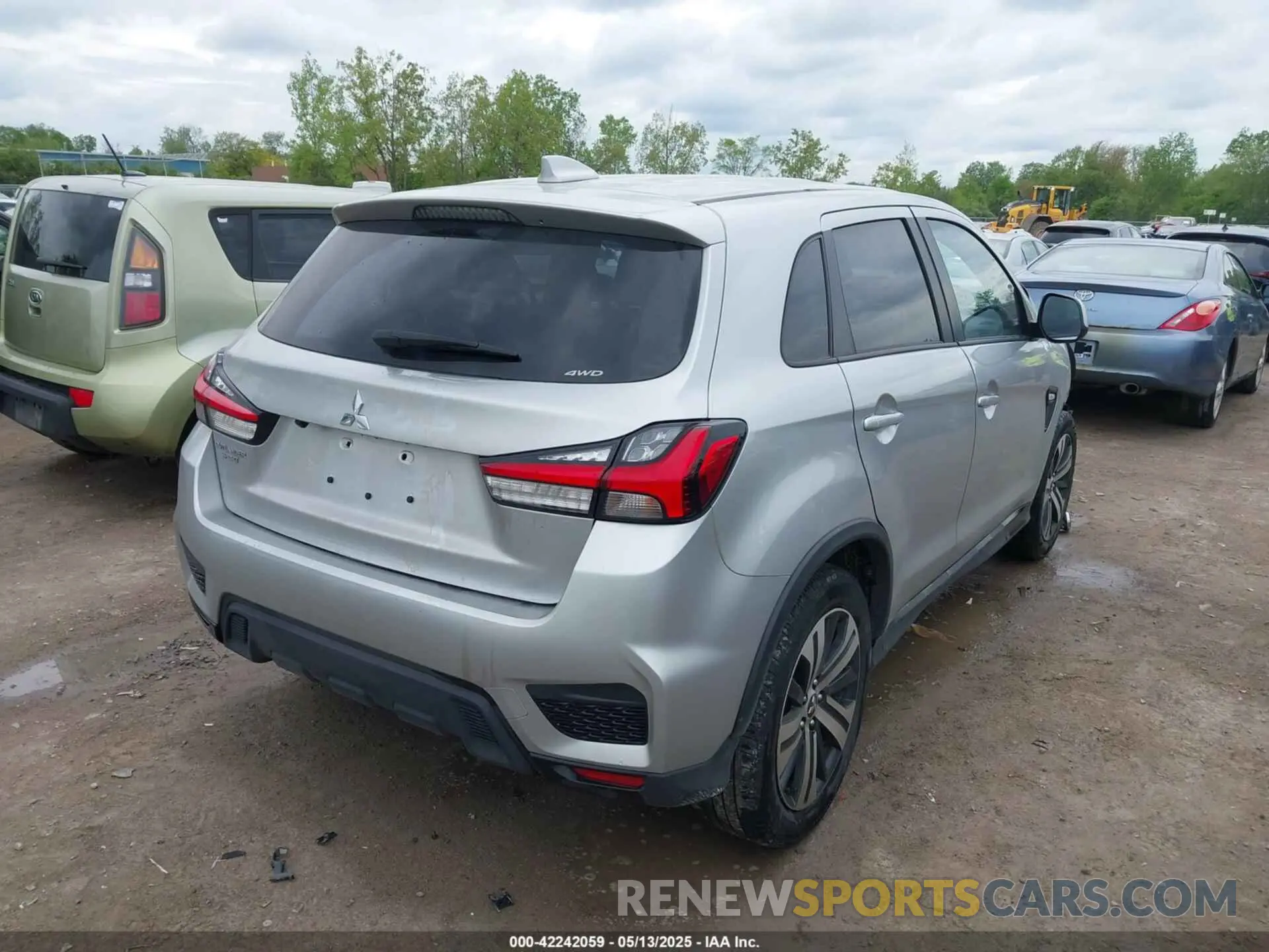 4 Photograph of a damaged car JA4ARUAU5RU005939 MITSUBISHI OUTLANDER SPORT 2024