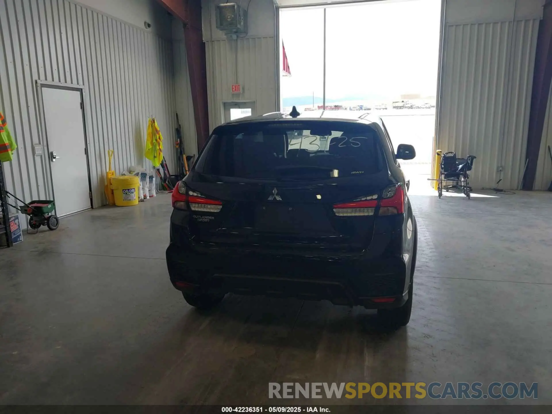16 Photograph of a damaged car JA4ARUAU5RU025687 MITSUBISHI OUTLANDER SPORT 2024