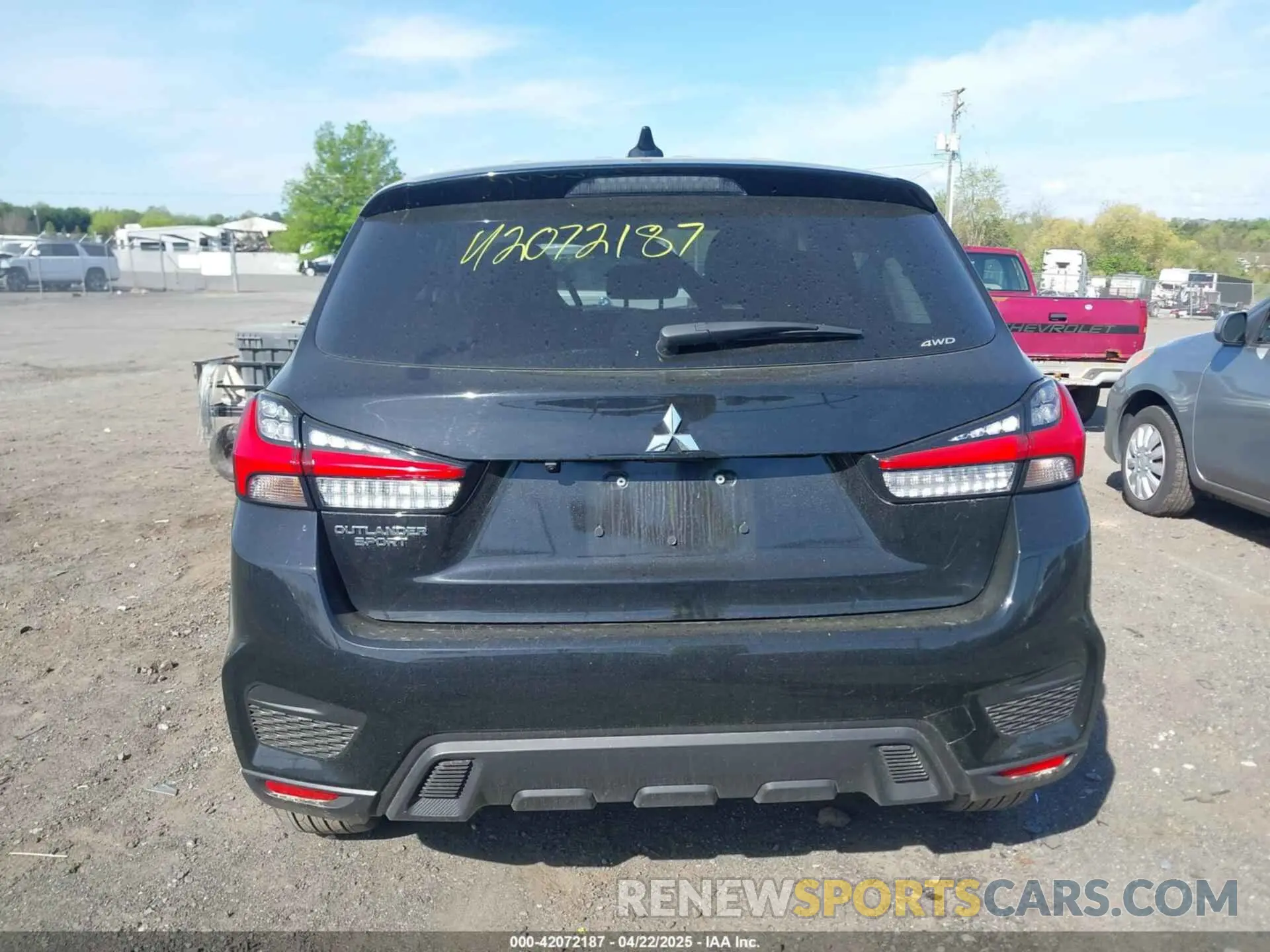 16 Photograph of a damaged car JA4ARUAU6RU025195 MITSUBISHI OUTLANDER SPORT 2024