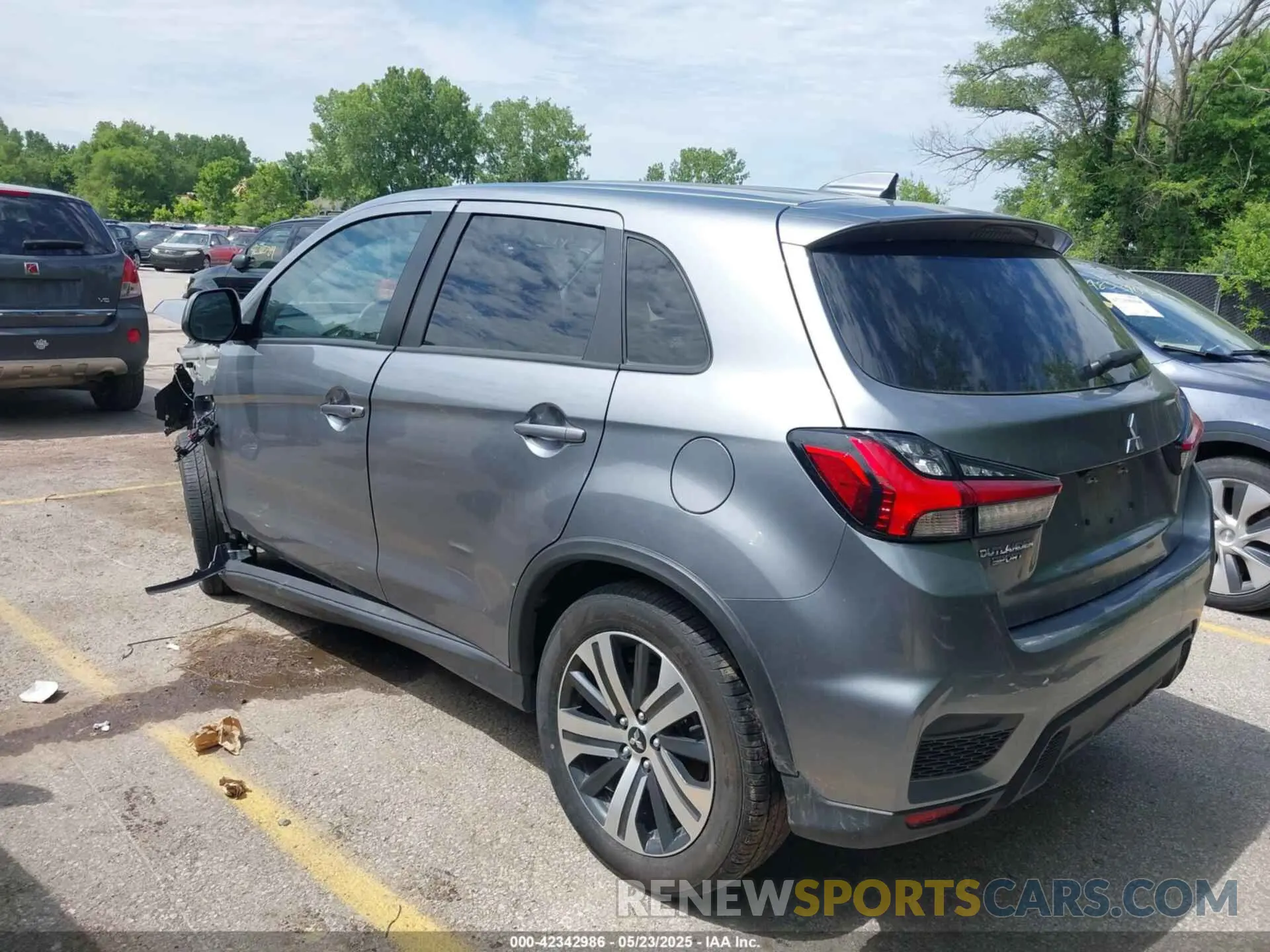 3 Photograph of a damaged car JA4ARUAU7RU008082 MITSUBISHI OUTLANDER SPORT 2024