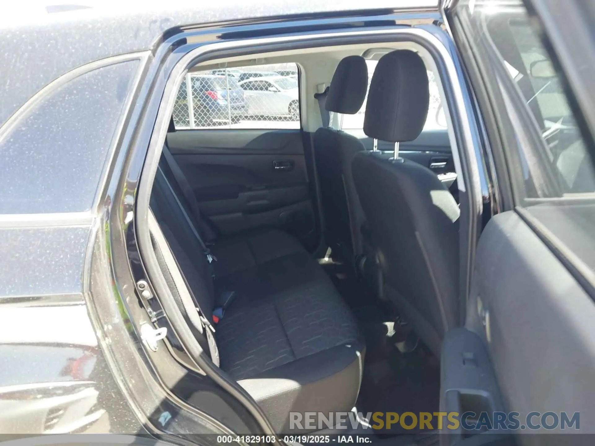 8 Photograph of a damaged car JA4ARUAU8RU013467 MITSUBISHI OUTLANDER SPORT 2024