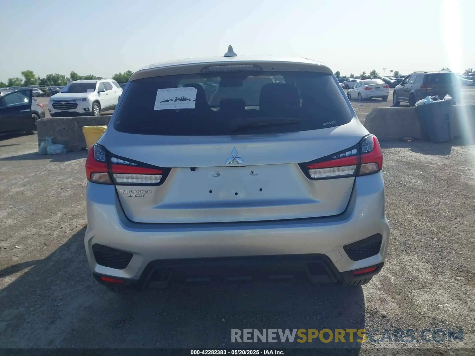 16 Photograph of a damaged car JA4ARUAU8RU023089 MITSUBISHI OUTLANDER SPORT 2024