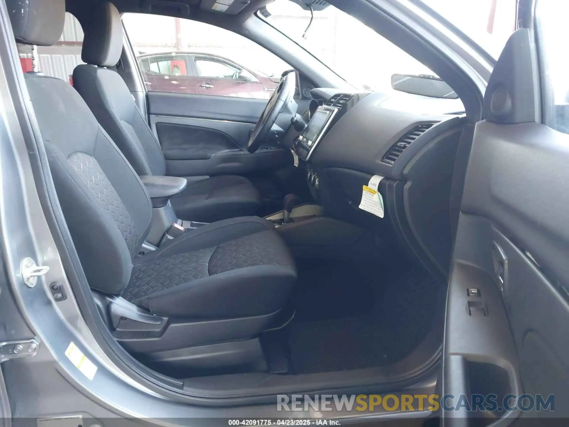 5 Photograph of a damaged car JA4ARUAU9RU004955 MITSUBISHI OUTLANDER SPORT 2024