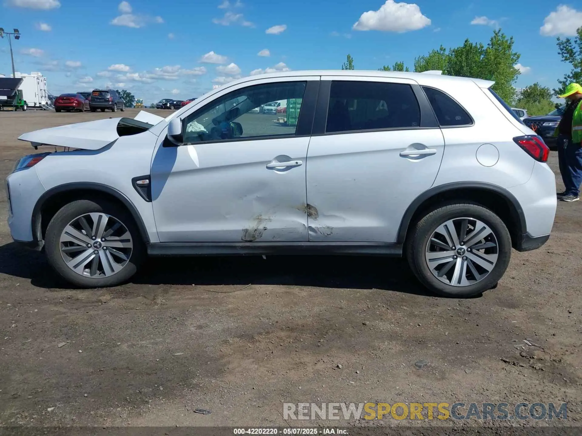 14 Photograph of a damaged car JA4ARUAU9RU014031 MITSUBISHI OUTLANDER SPORT 2024