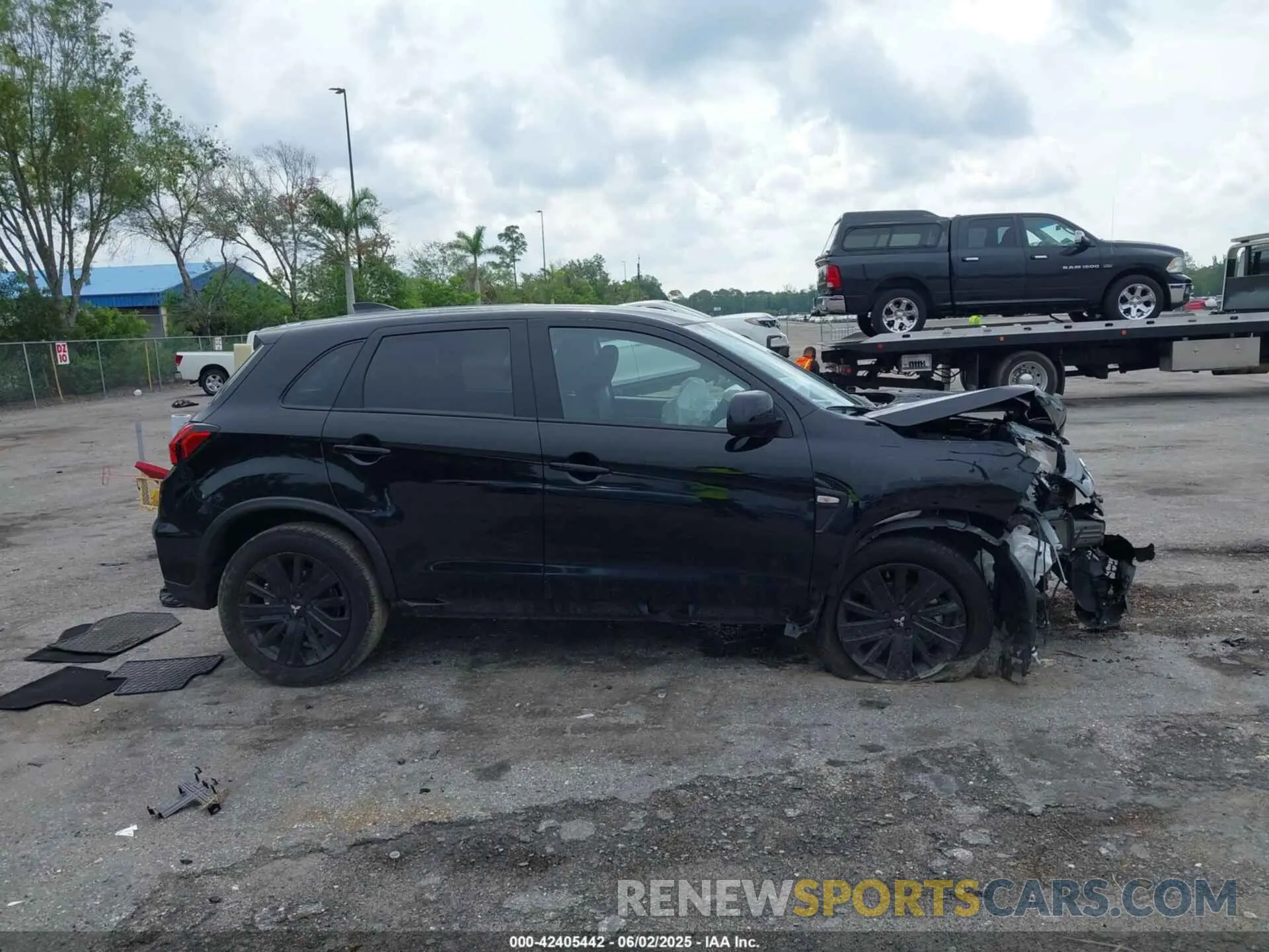 12 Photograph of a damaged car JA4ARUAU9RU014837 MITSUBISHI OUTLANDER SPORT 2024