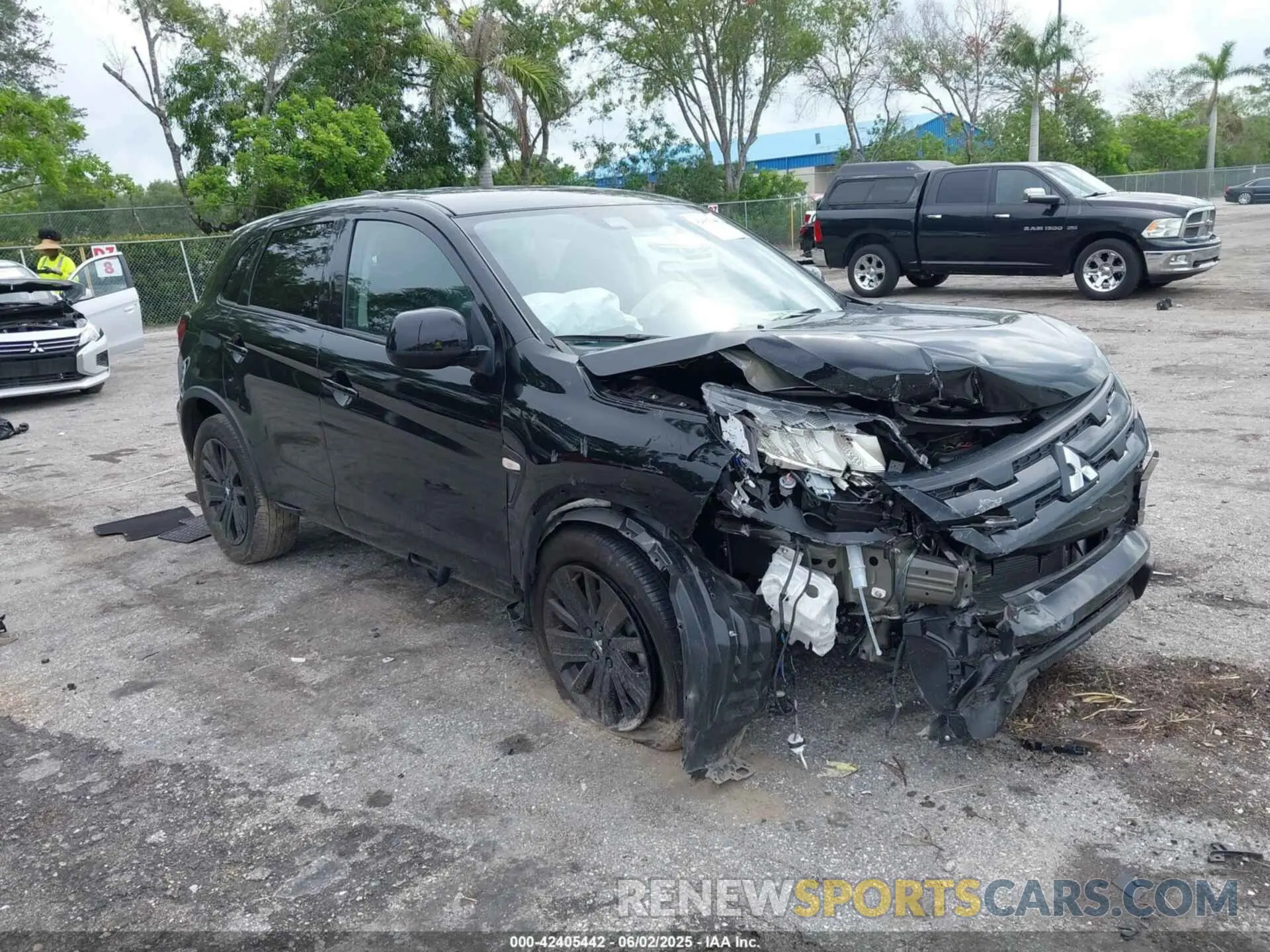 16 Photograph of a damaged car JA4ARUAU9RU014837 MITSUBISHI OUTLANDER SPORT 2024