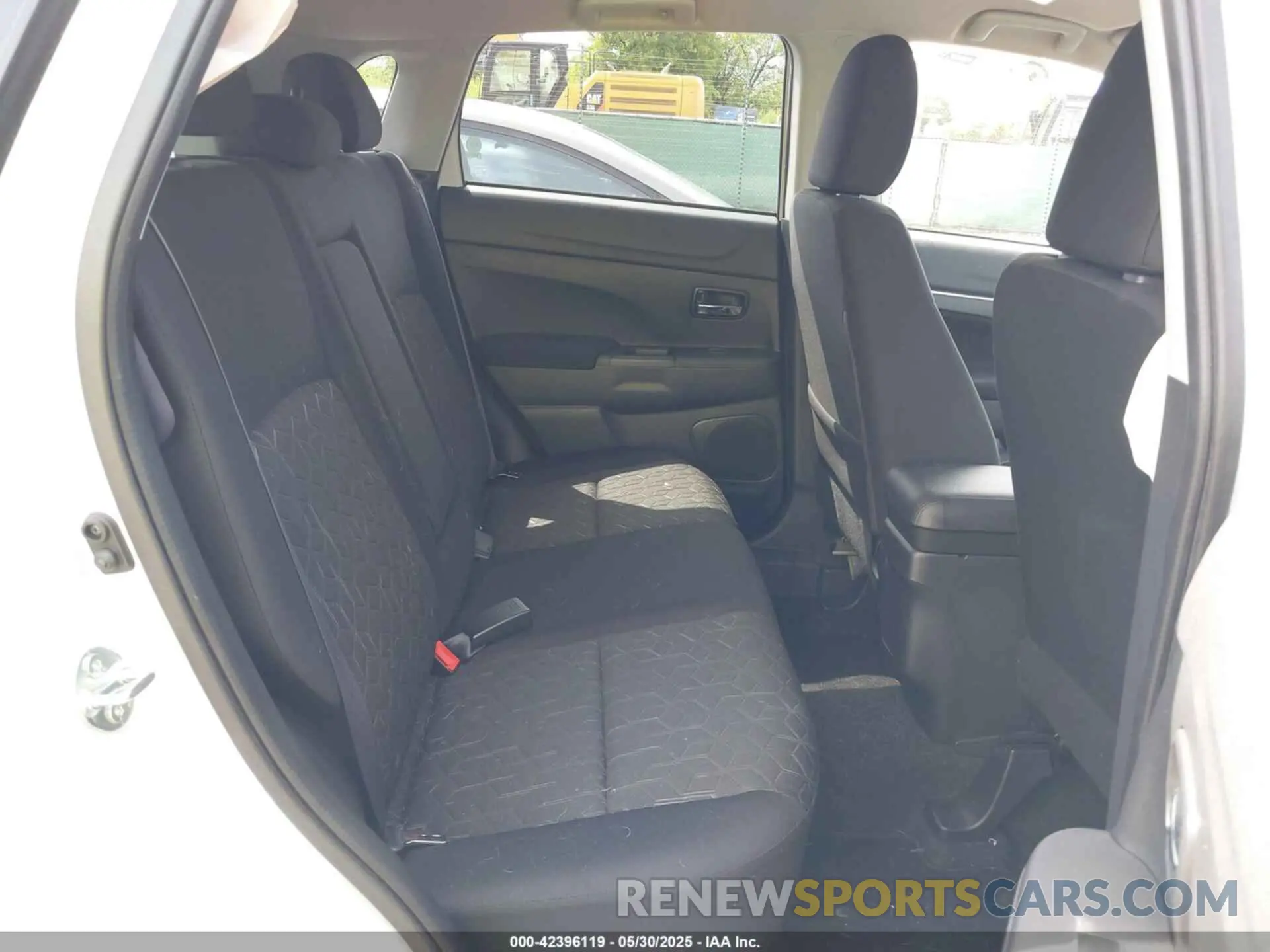 8 Photograph of a damaged car JA4ARUAU9RU016345 MITSUBISHI OUTLANDER SPORT 2024
