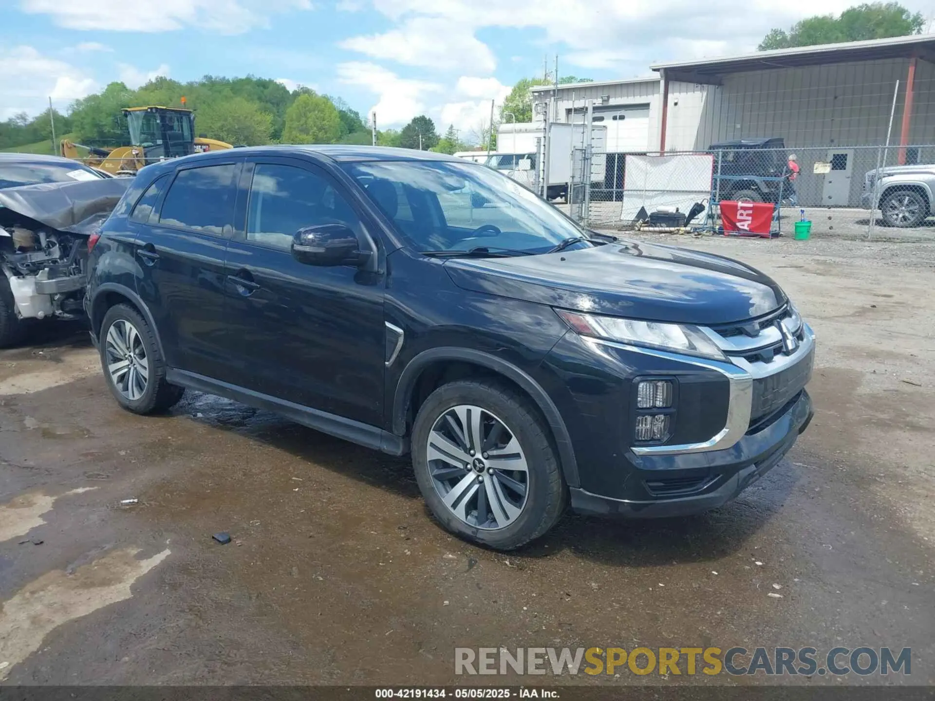 1 Photograph of a damaged car JA4ARUAUXRU001692 MITSUBISHI OUTLANDER SPORT 2024