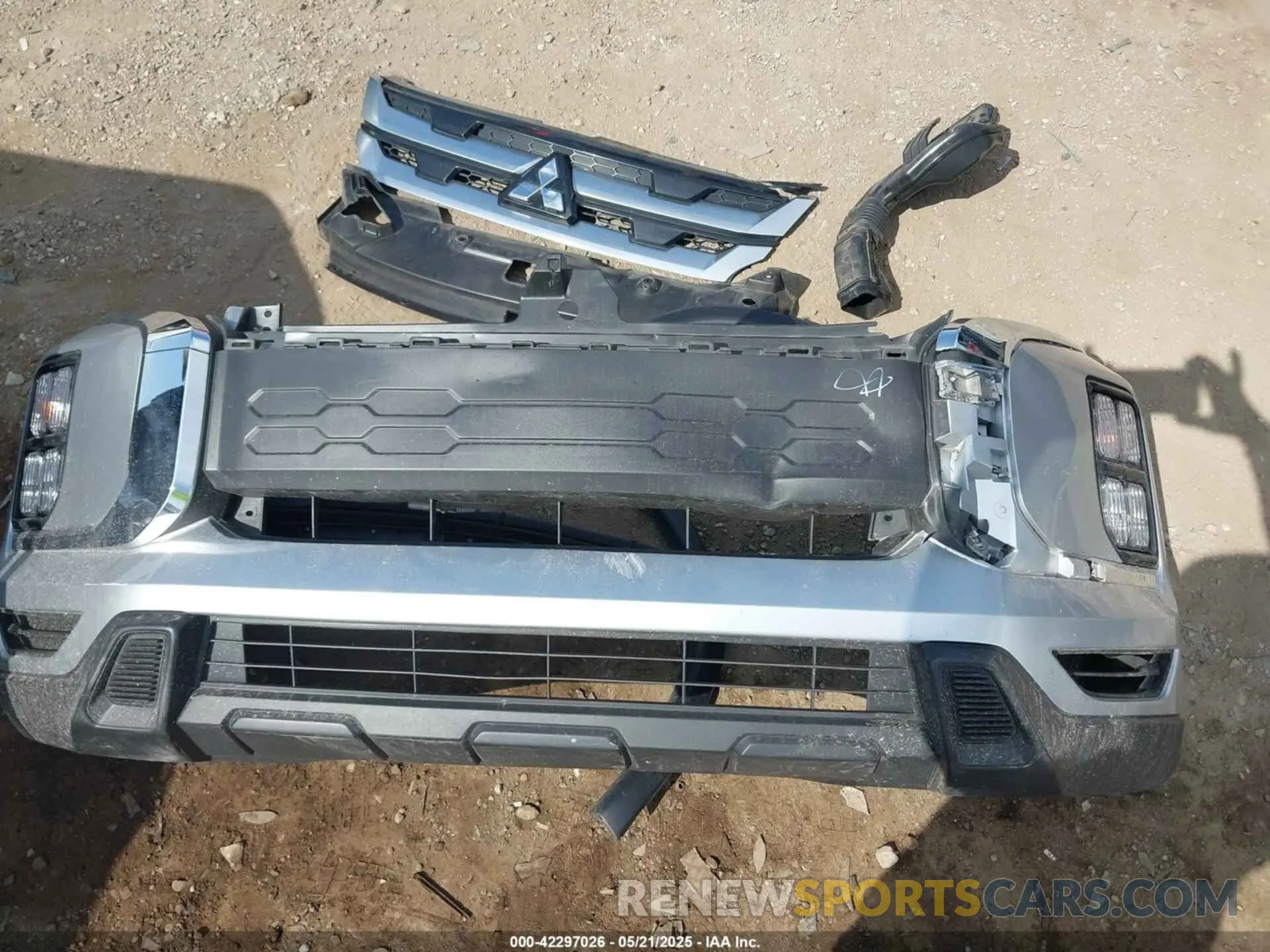 12 Photograph of a damaged car JA4ARUAUXRU008206 MITSUBISHI OUTLANDER SPORT 2024