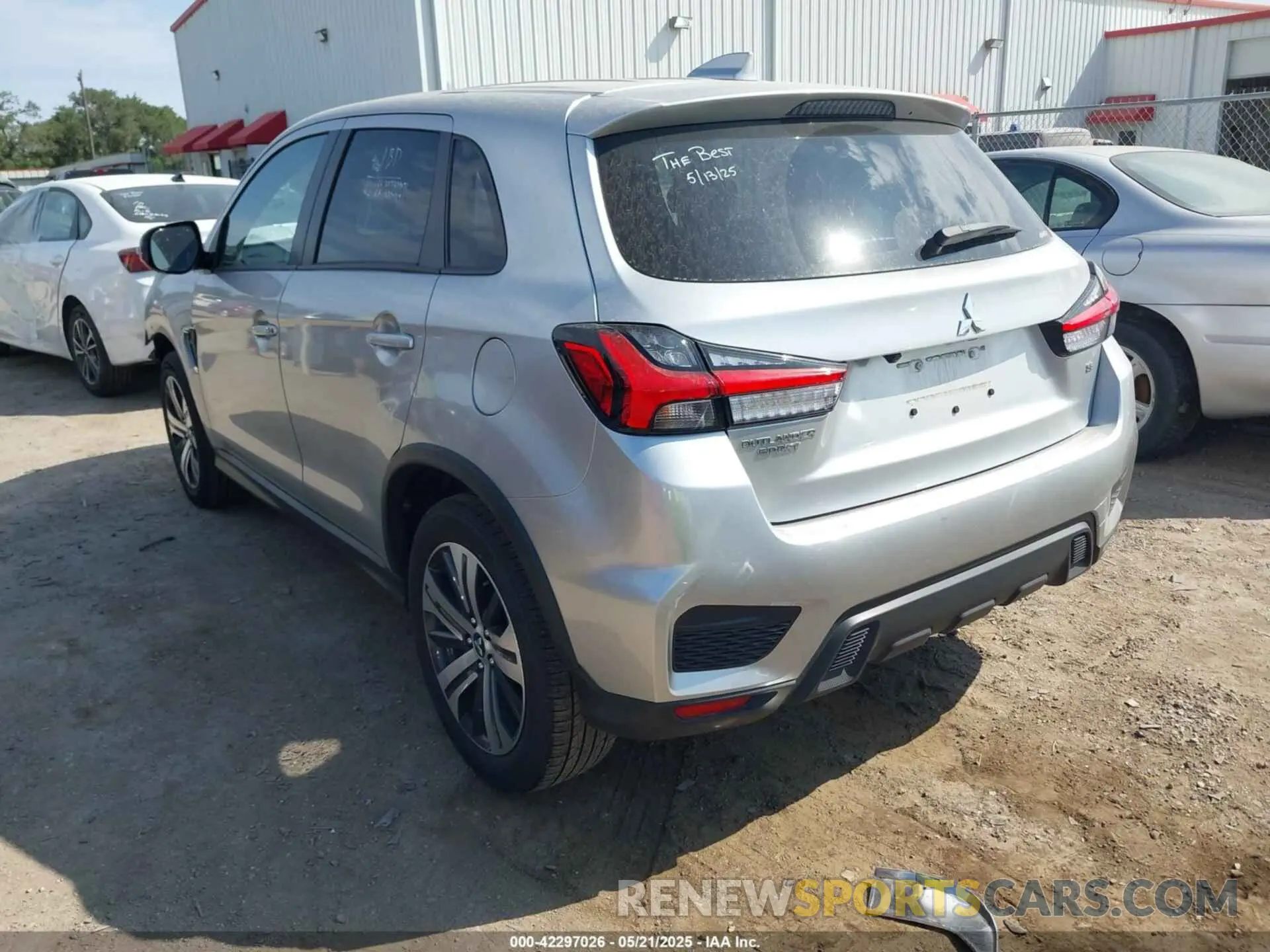 3 Photograph of a damaged car JA4ARUAUXRU008206 MITSUBISHI OUTLANDER SPORT 2024